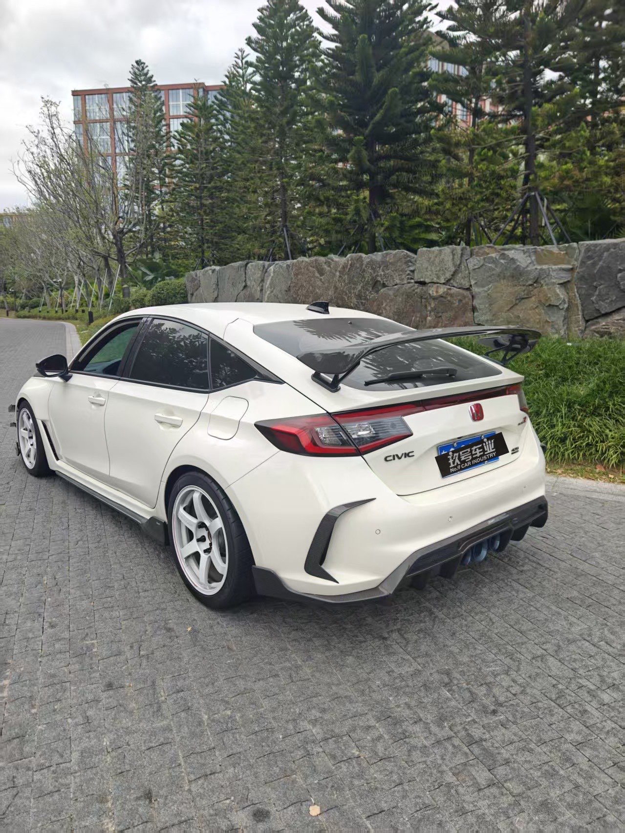 Honda Civic (Imported) 2023 car image #10