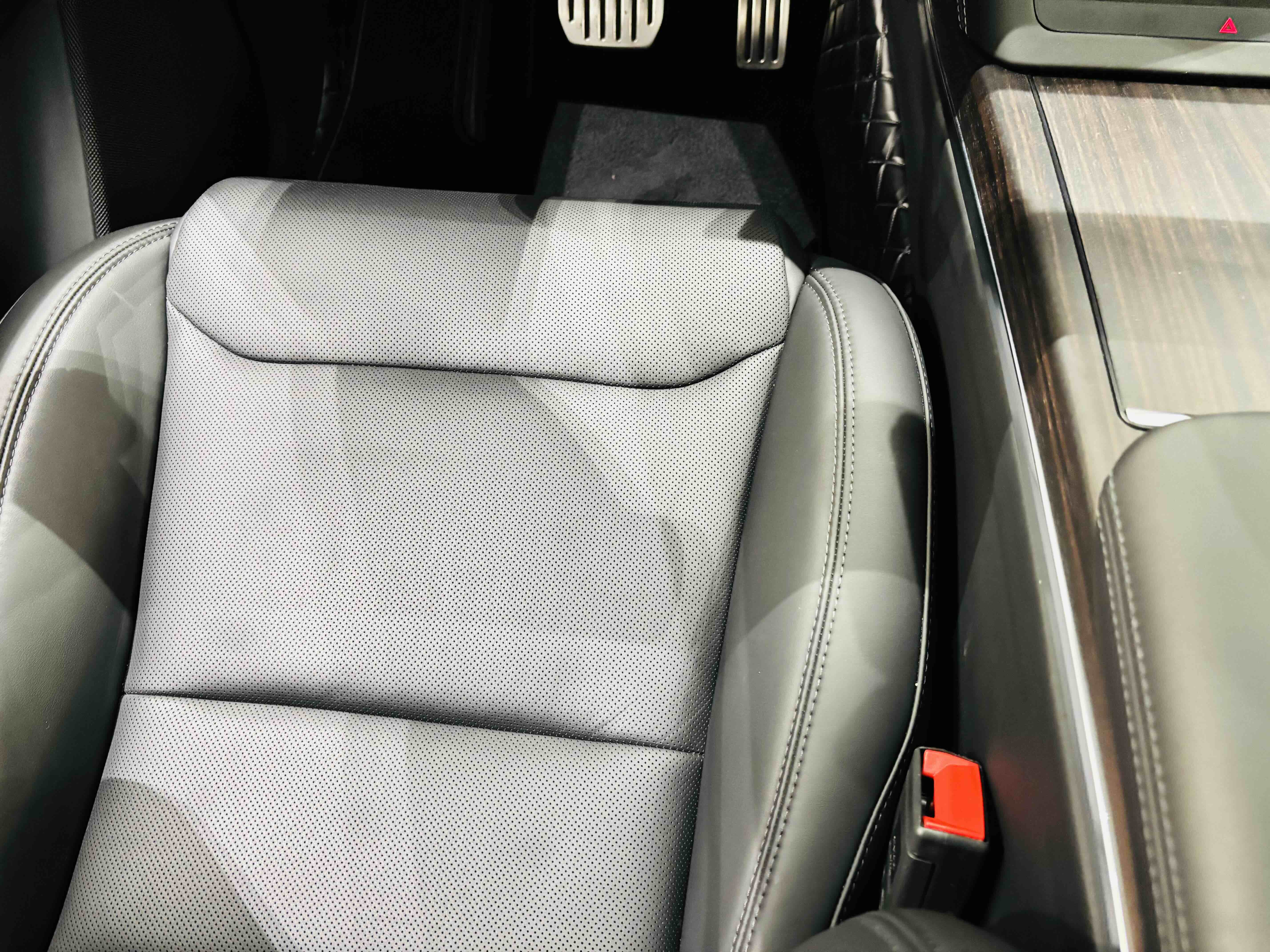 特斯拉 Model X 2024 汽车图片 #10