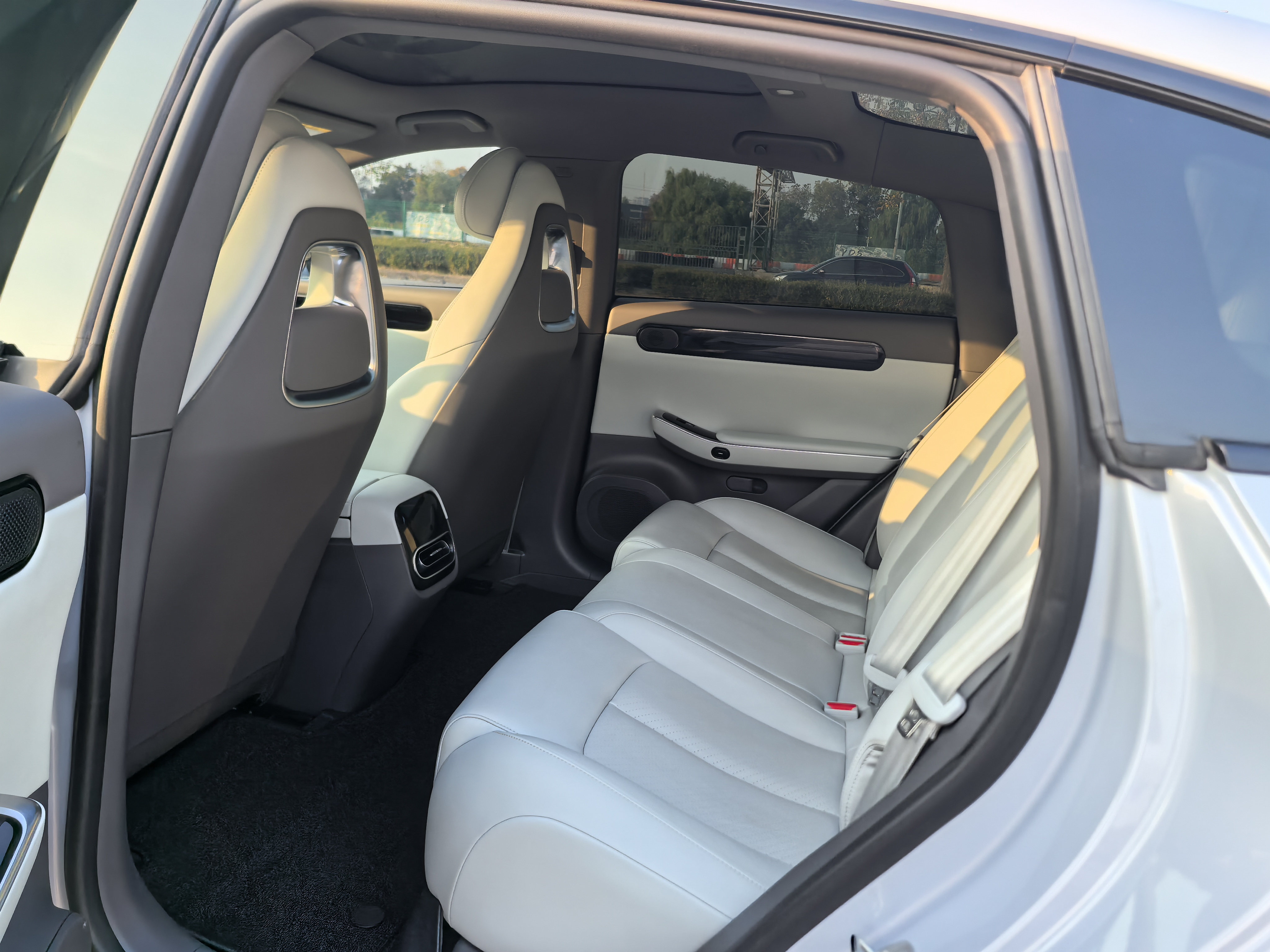 零跑汽车 零跑C01 2023 汽车图片 #10