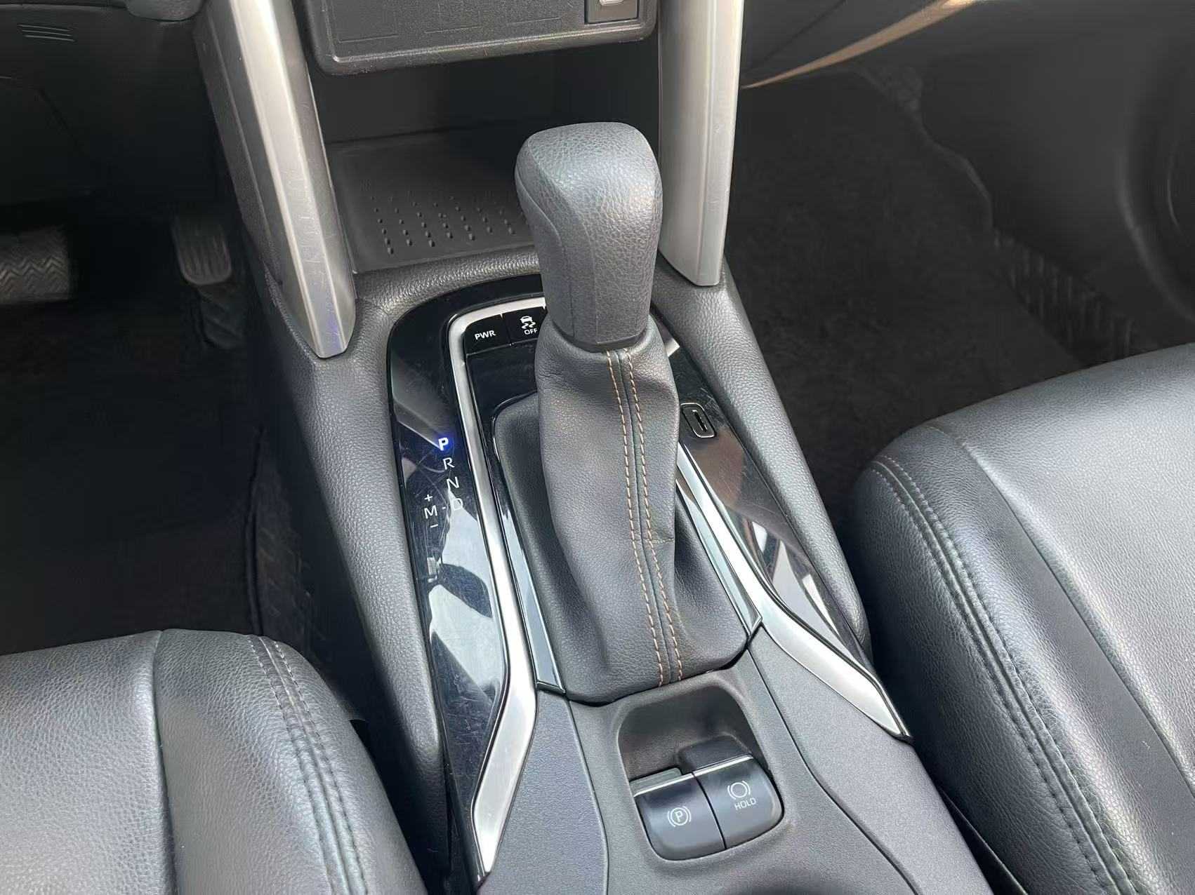 Toyota Frontlander 2023 car image #10