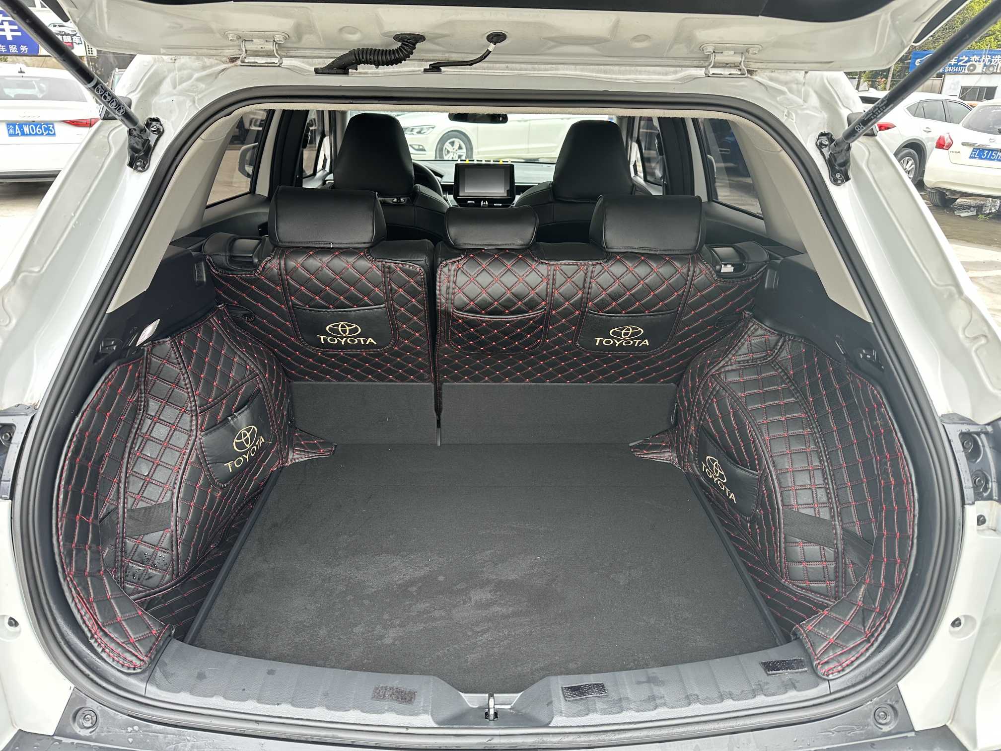 Toyota Frontlander 2023 car image #10