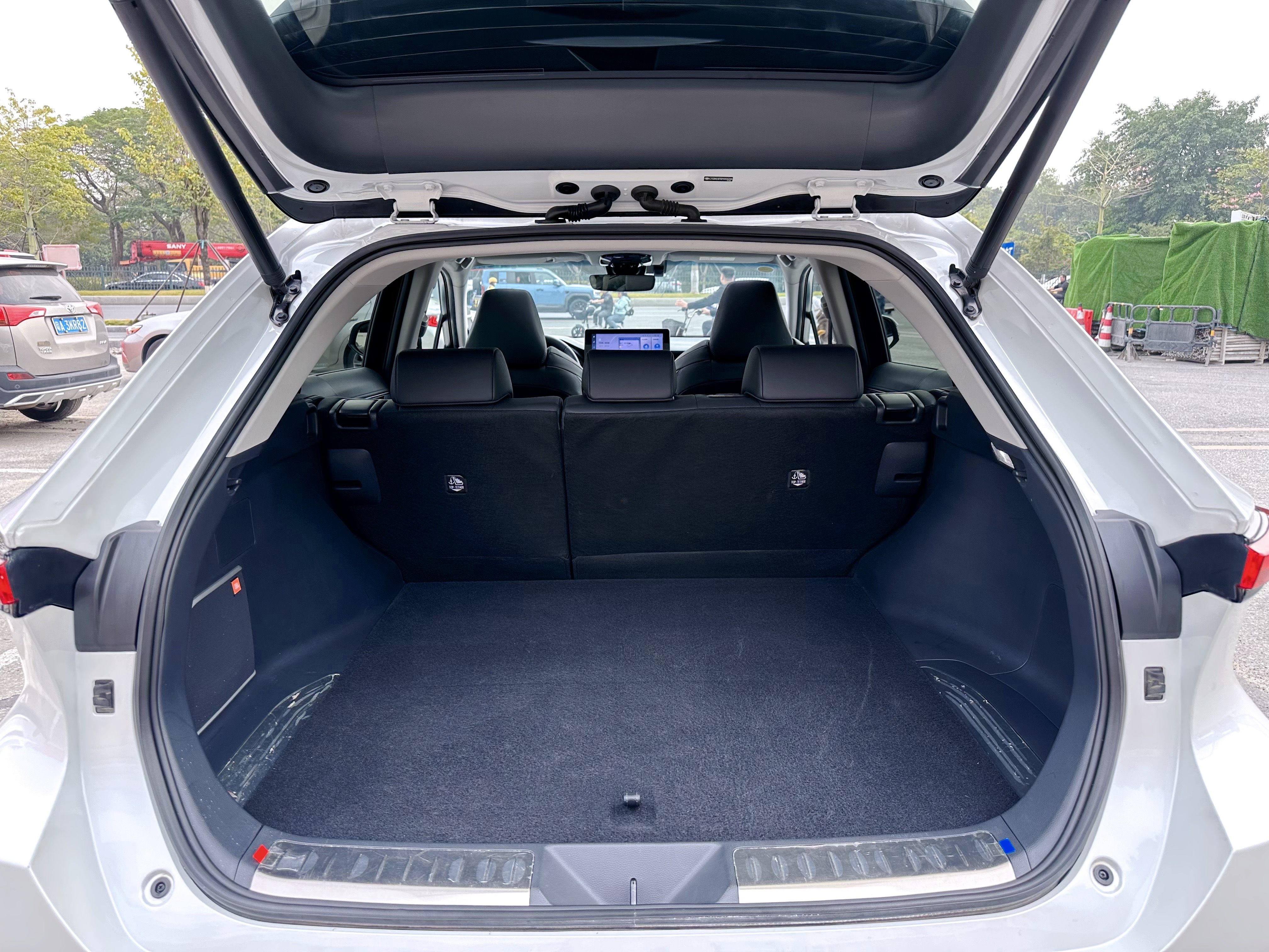 Toyota Venza 2024 immagine di auto #10