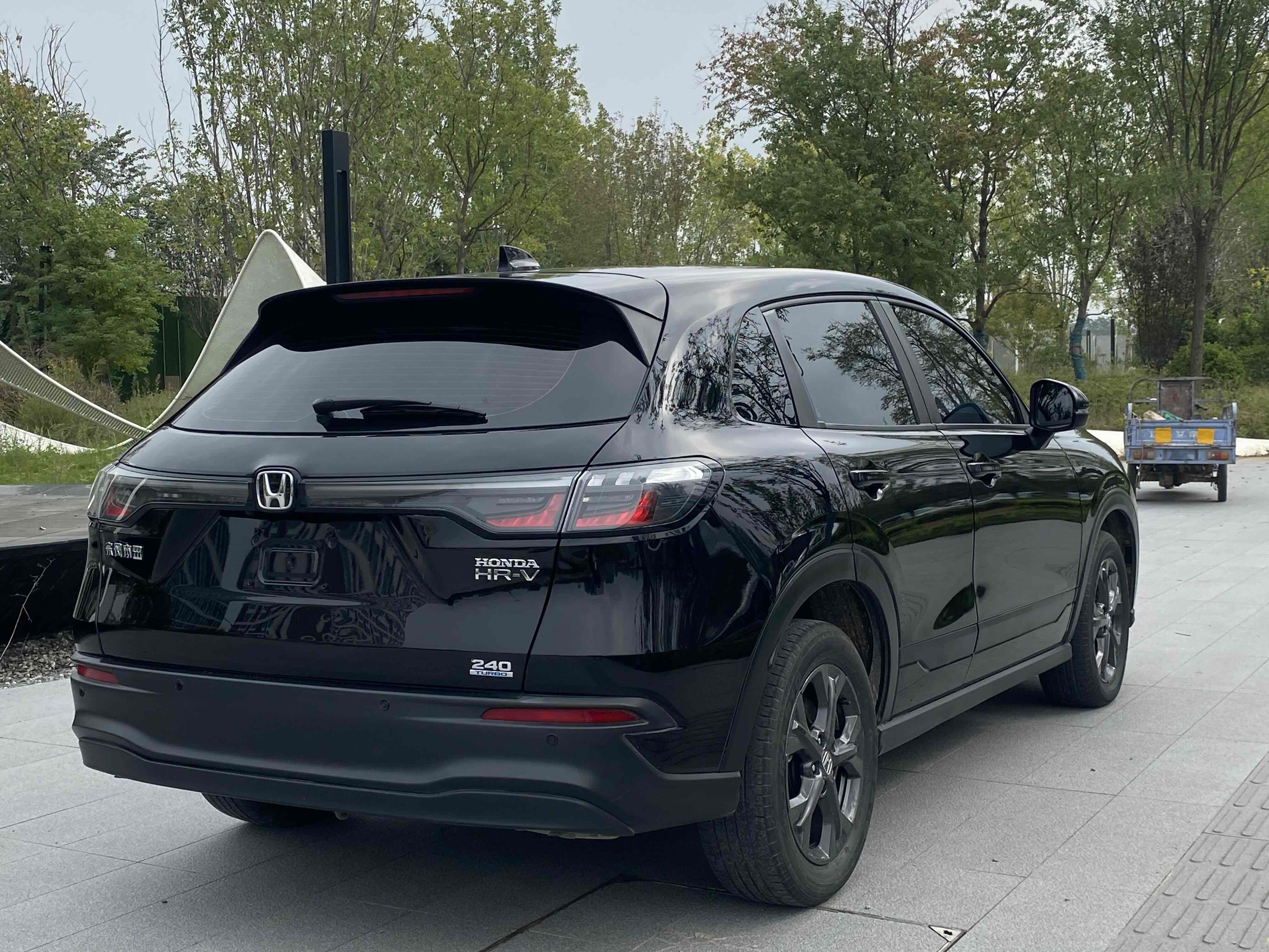 Honda HR-V 2024 #10 Honda HR-V 2024 car image #10