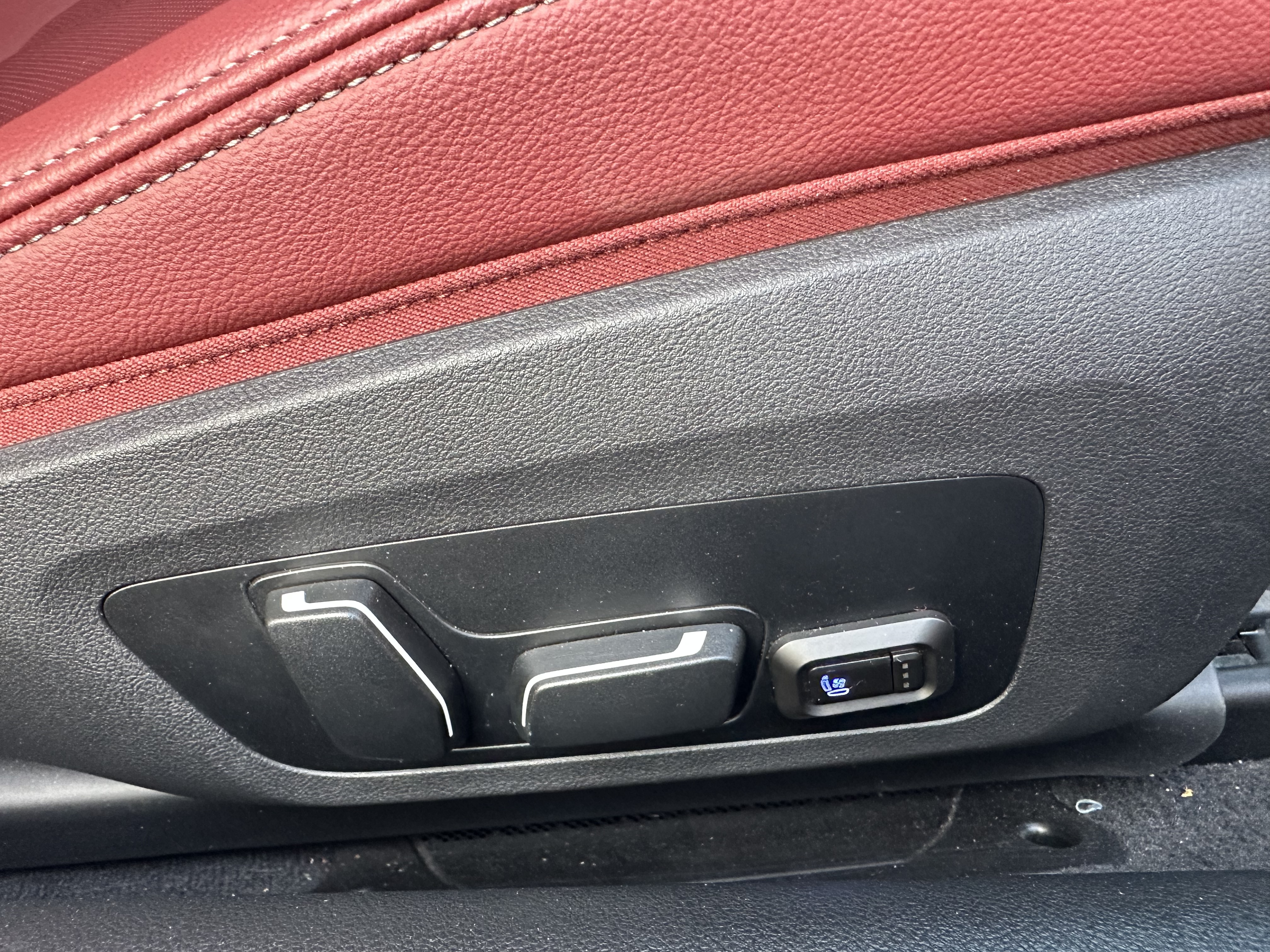 BMW 4 Series 2024 car image #10