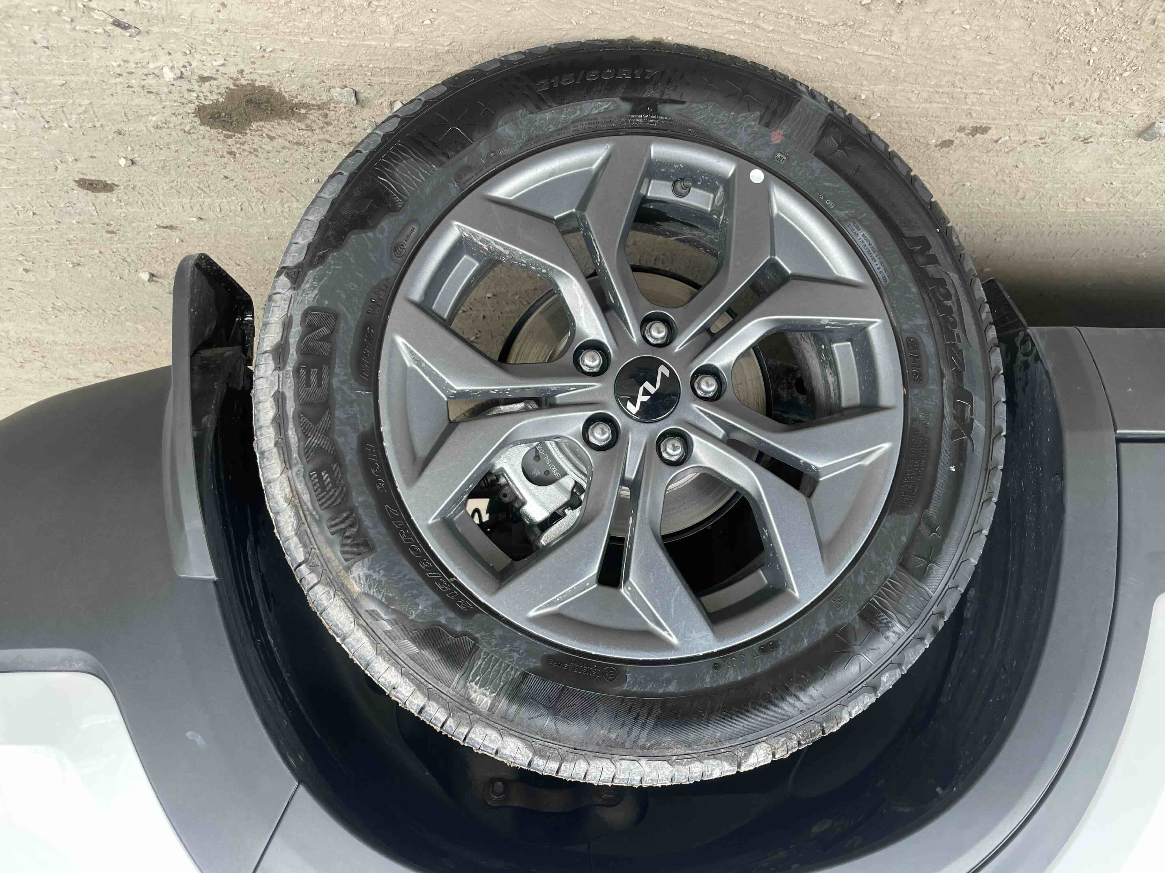 Kia Seltos 2023 imagen de coche #10