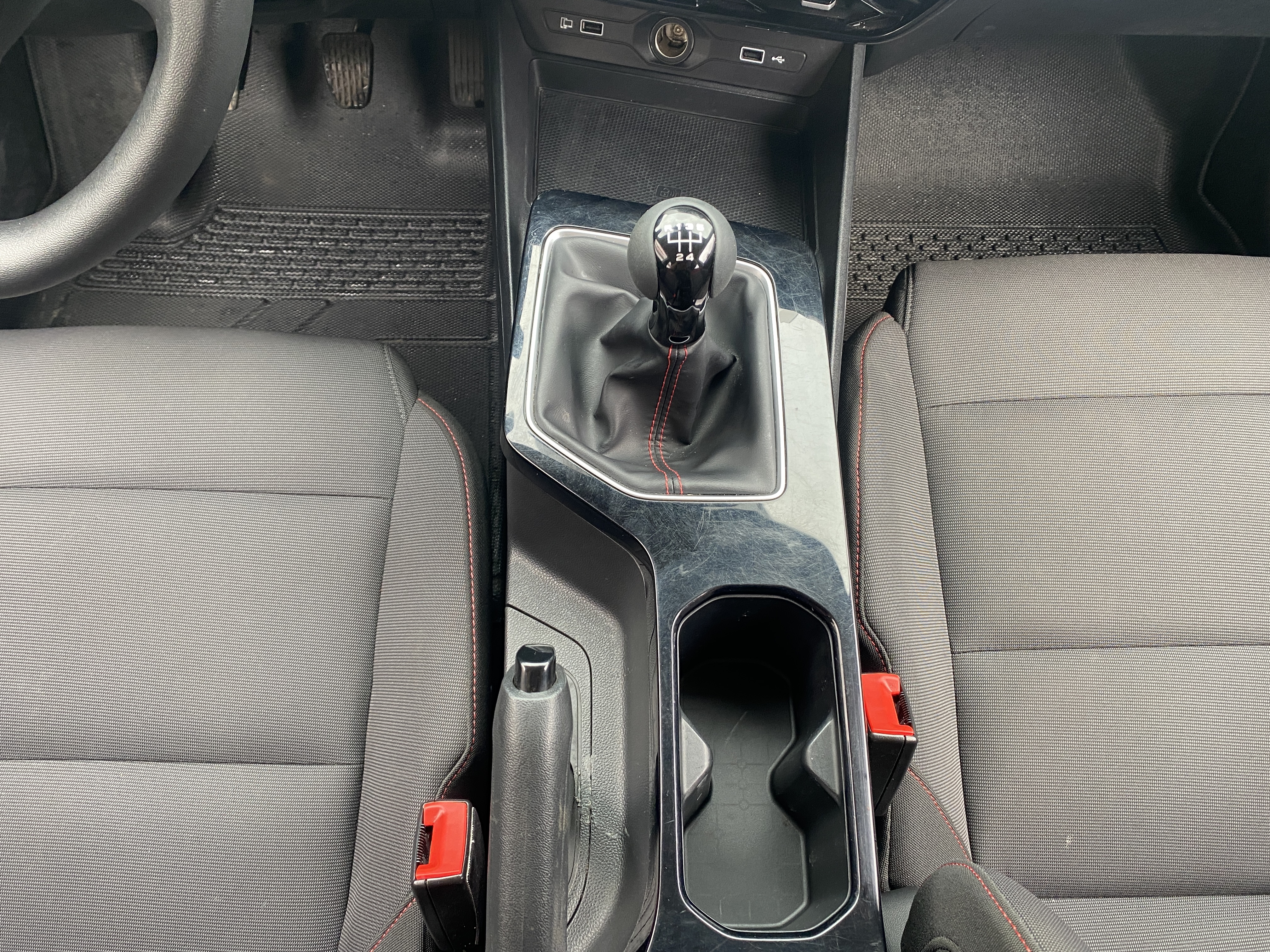 5 2024 #10 5 2024 imagen de coche #10