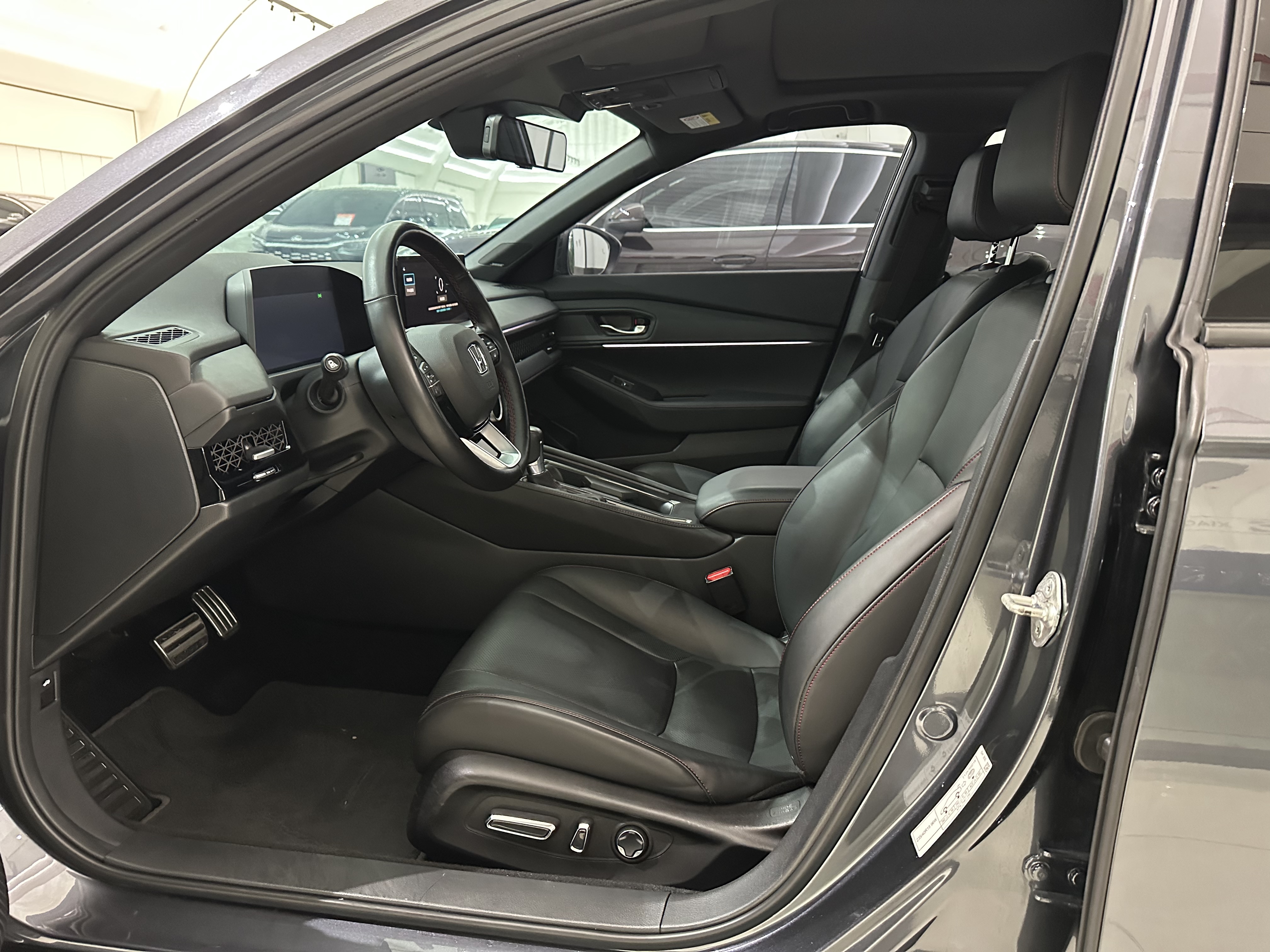 Honda Accord 2023 car image #10