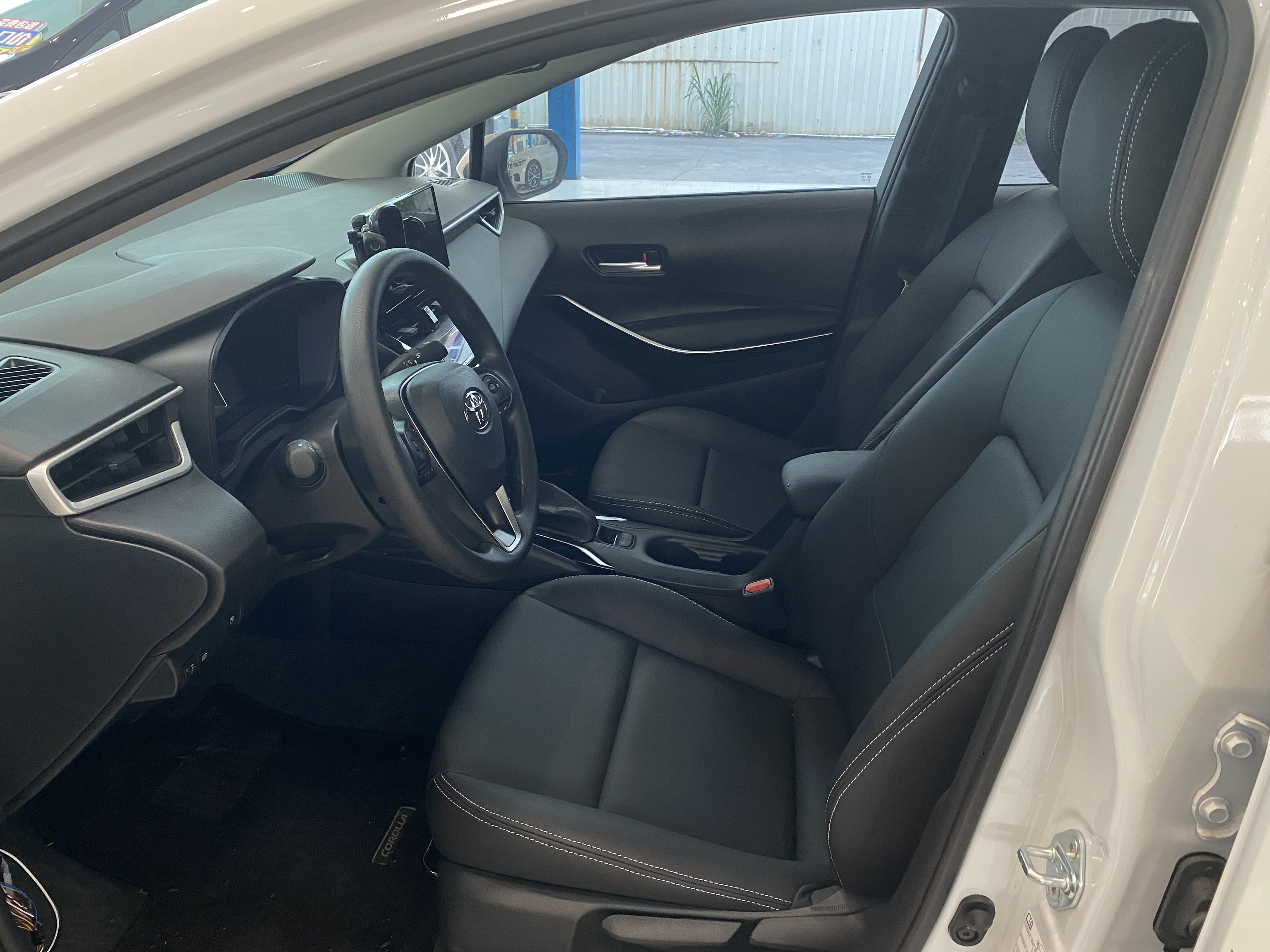 Corolla 2023 immagine di auto #10