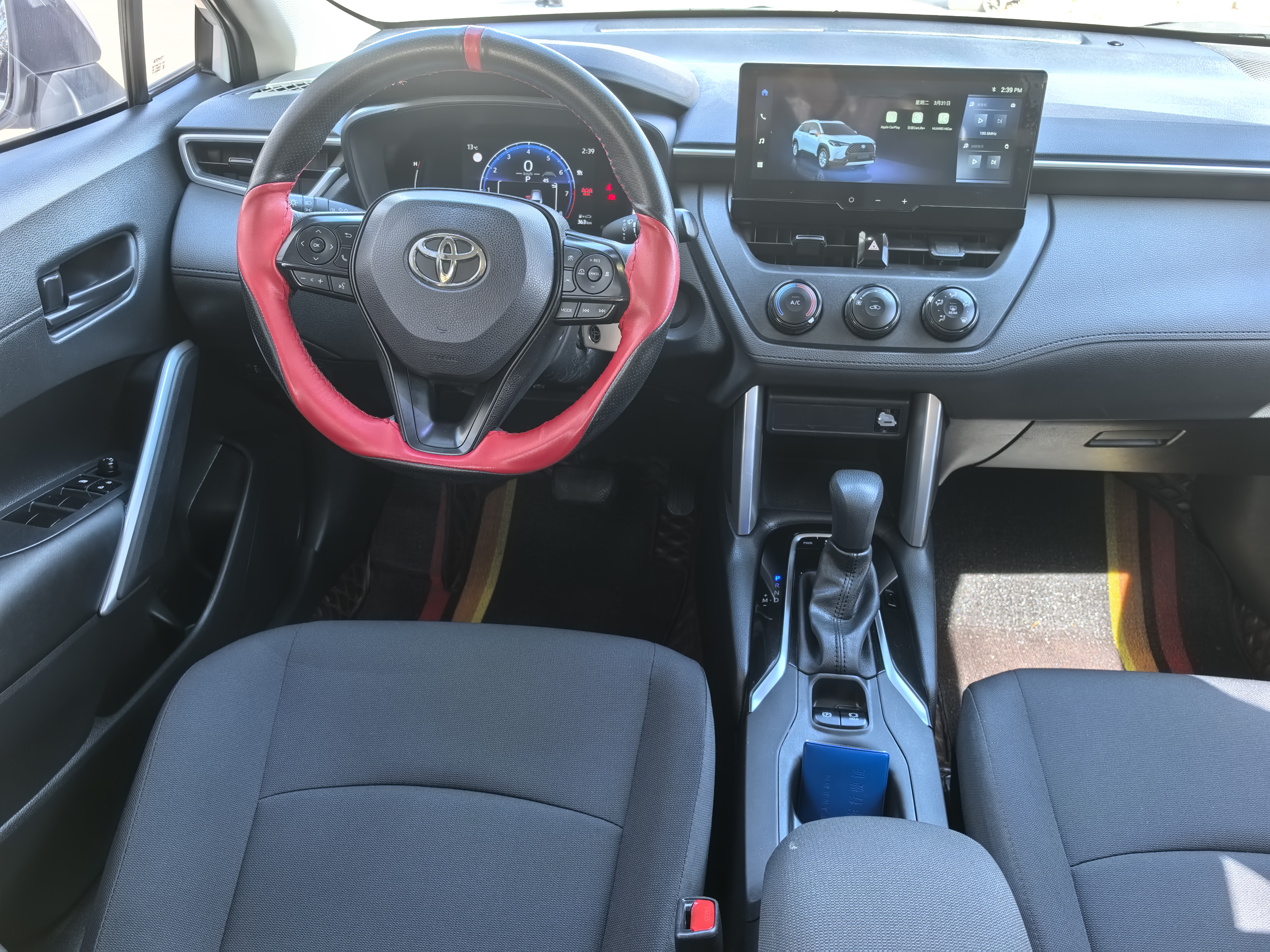 丰田 卡罗拉锐放 2023 汽车图片 #10