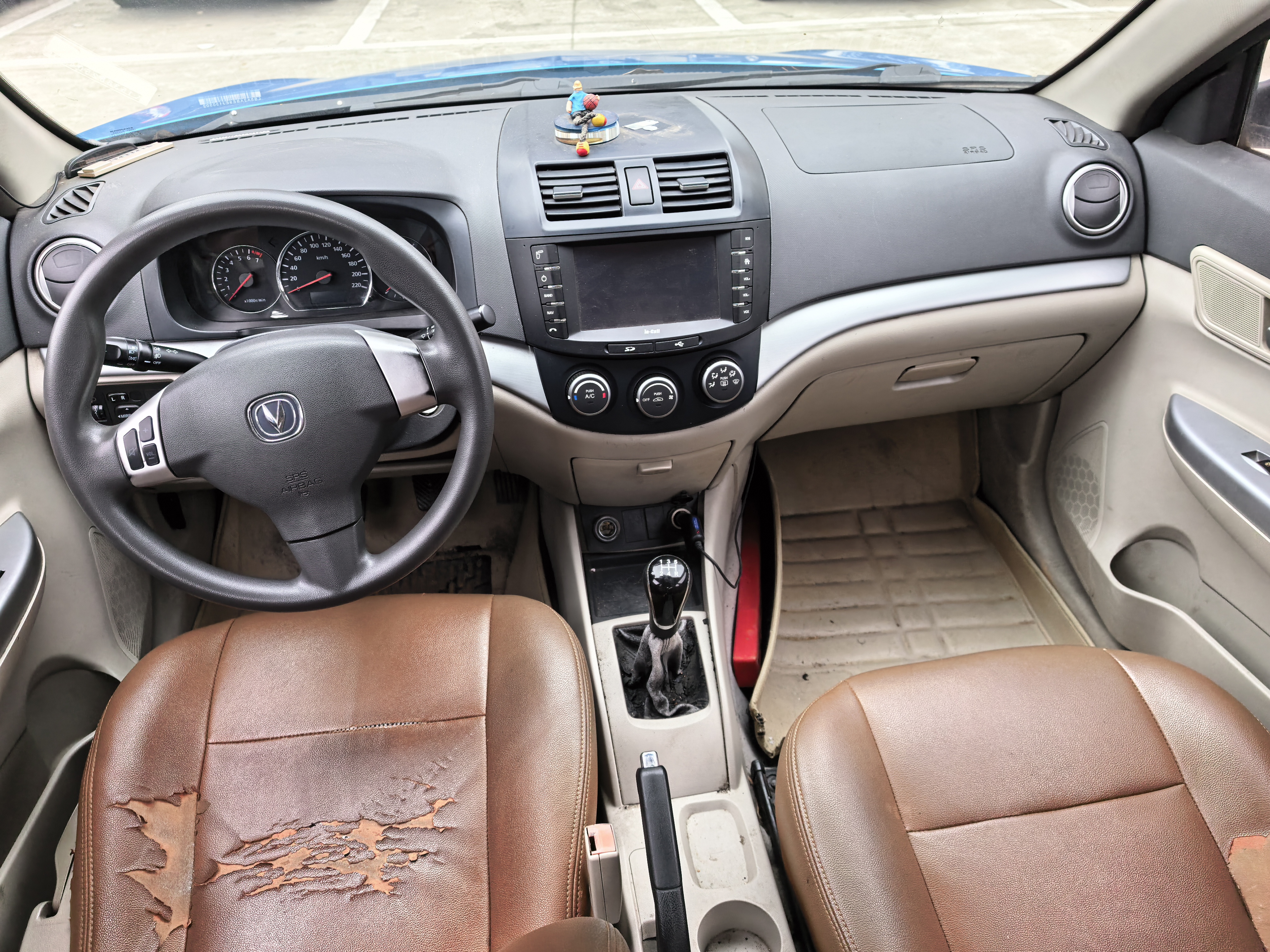 Changan Alsvin V5 2014 car image #10