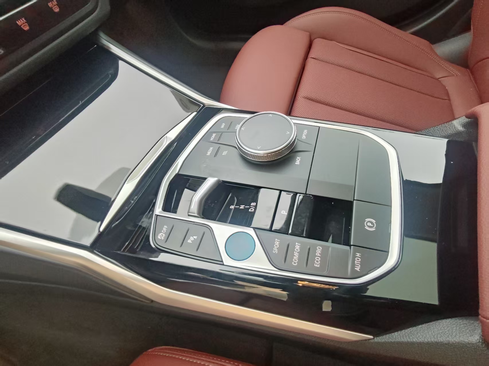 BMW i4 2025 #10 BMW i4 2025 car image #10