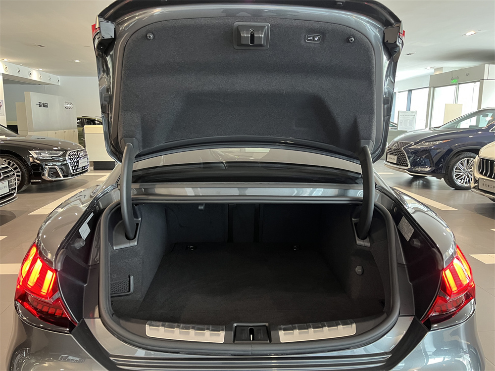 Audi e-tron GT 2025 #10 Audi e-tron GT 2025 image de voiture #10