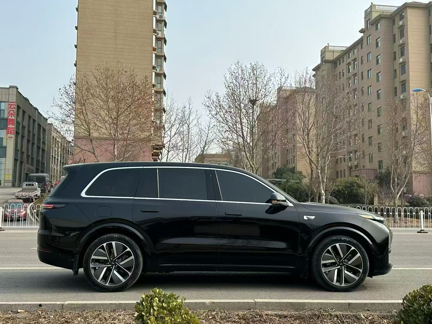 Li L9 2024 صورة سيارة #10