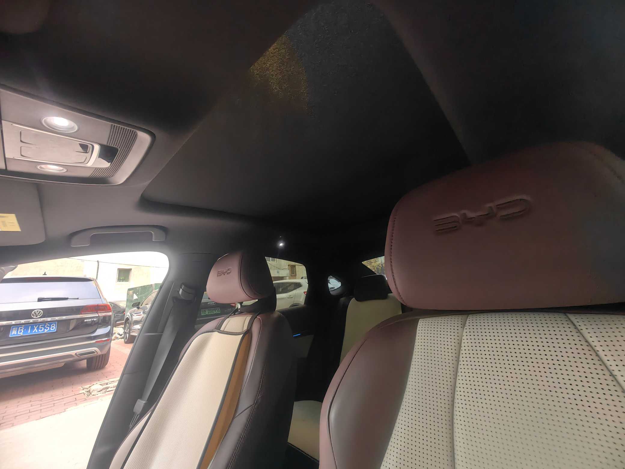 BYD Seal 2023 car image #10