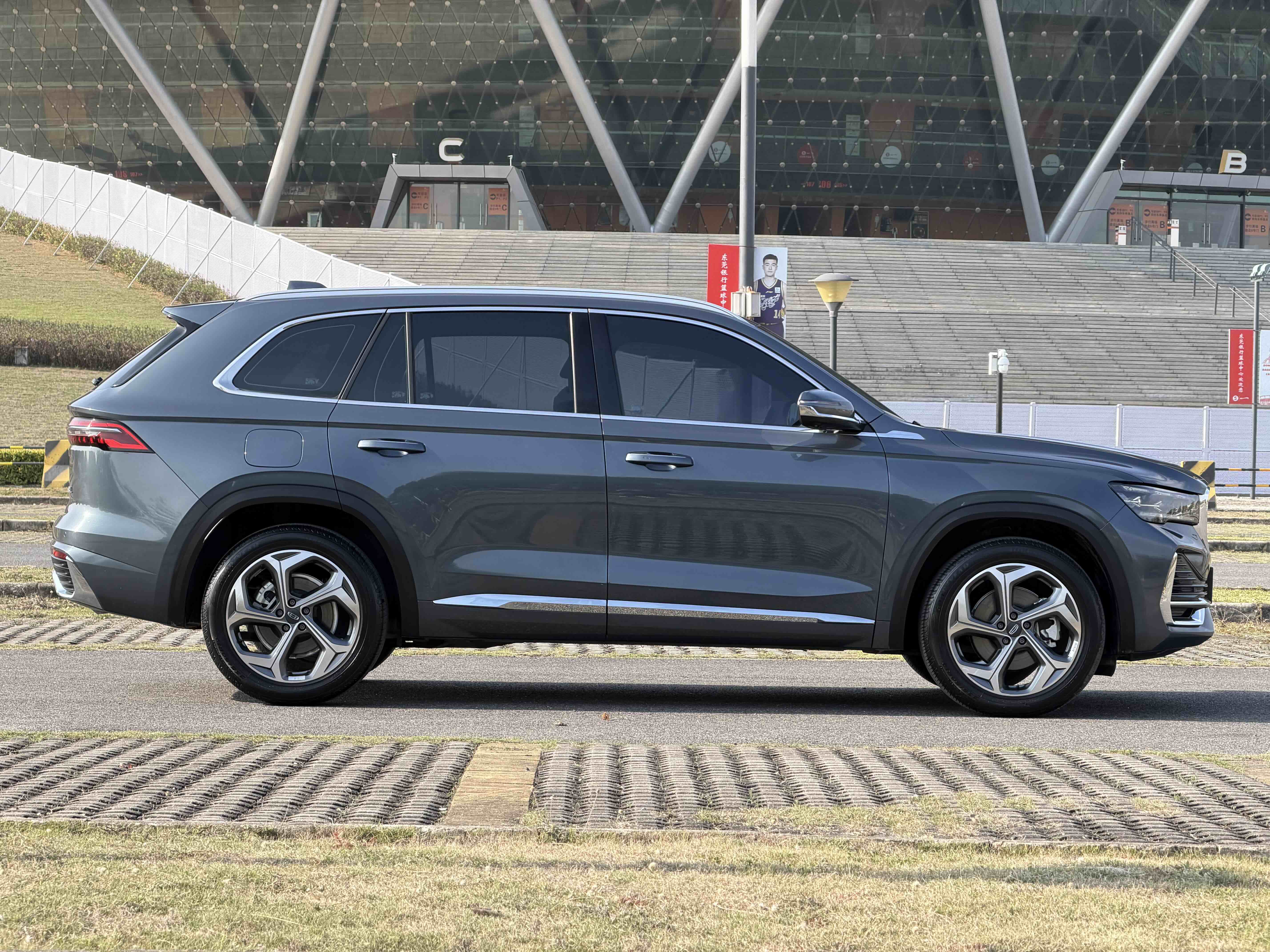 GEELY Monjaro 2024 immagine di auto #10