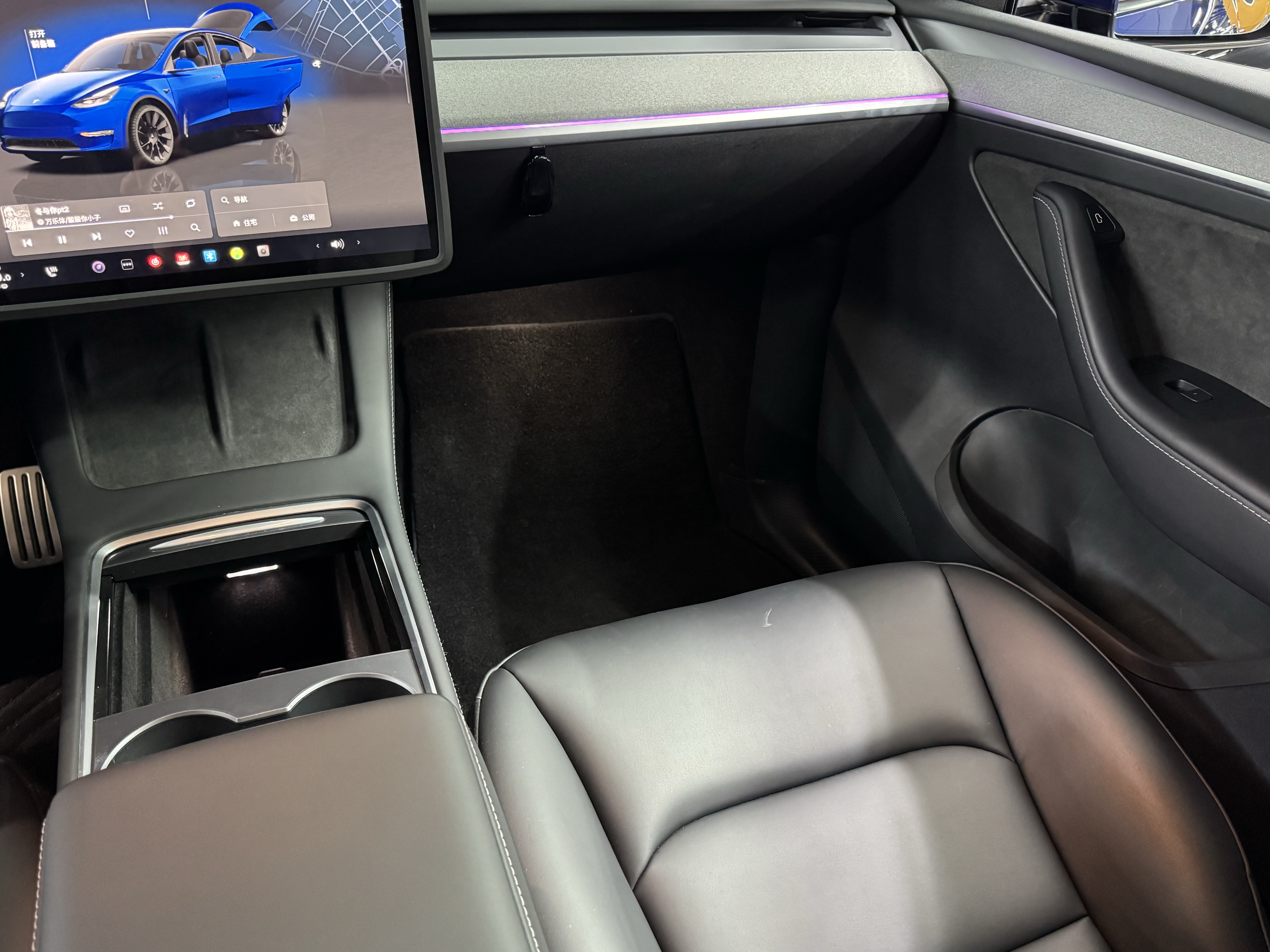 Tesla Model Y 2024 #10 Tesla Model Y 2024 car image #10