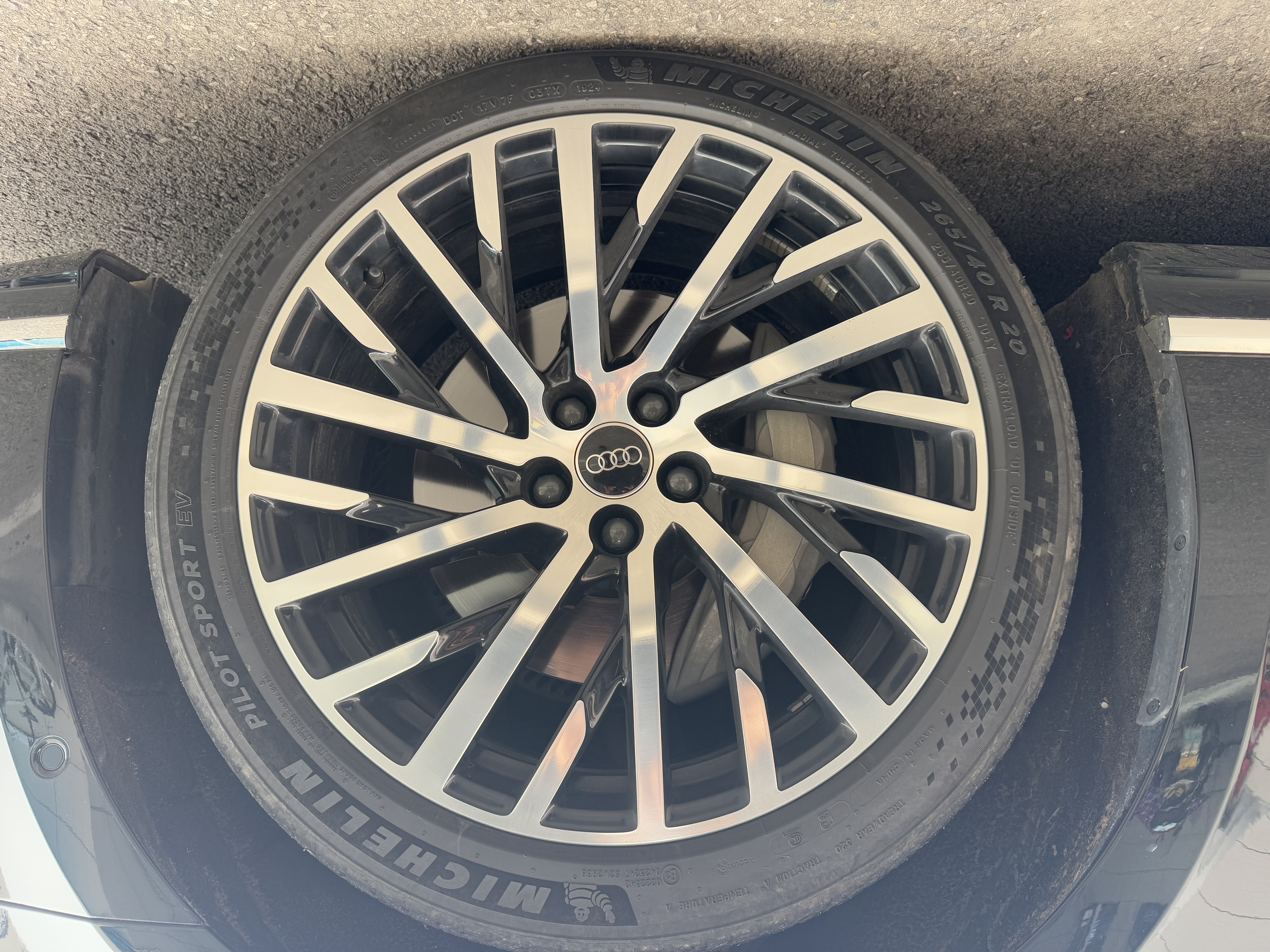 Audi A8 2024 #10 Audi A8 2024 car image #10