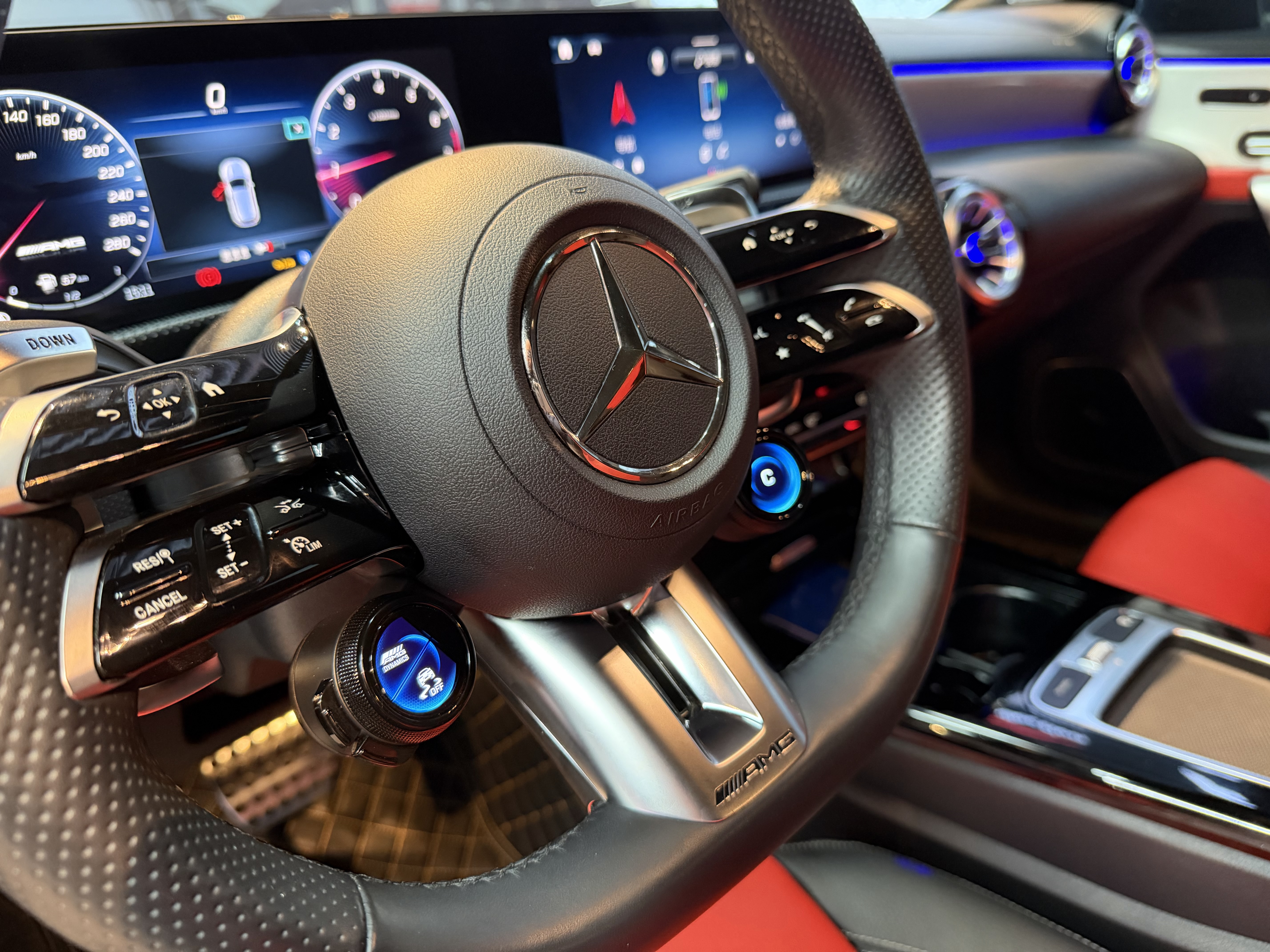 Mercedes-Benz A AMG (Imported) 2024 immagine di auto #10