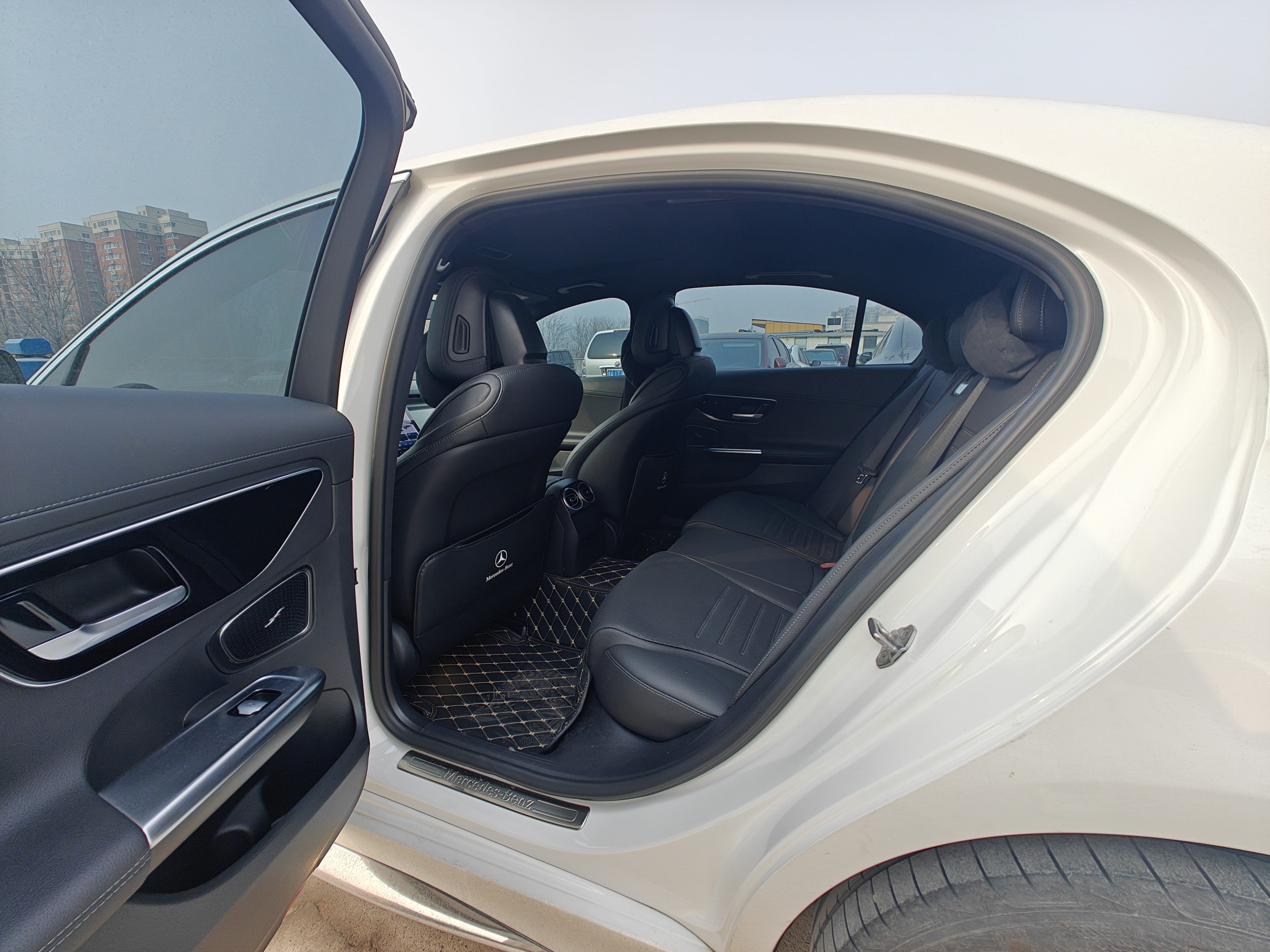 Mercedes-Benz C Class 2024 car image #10