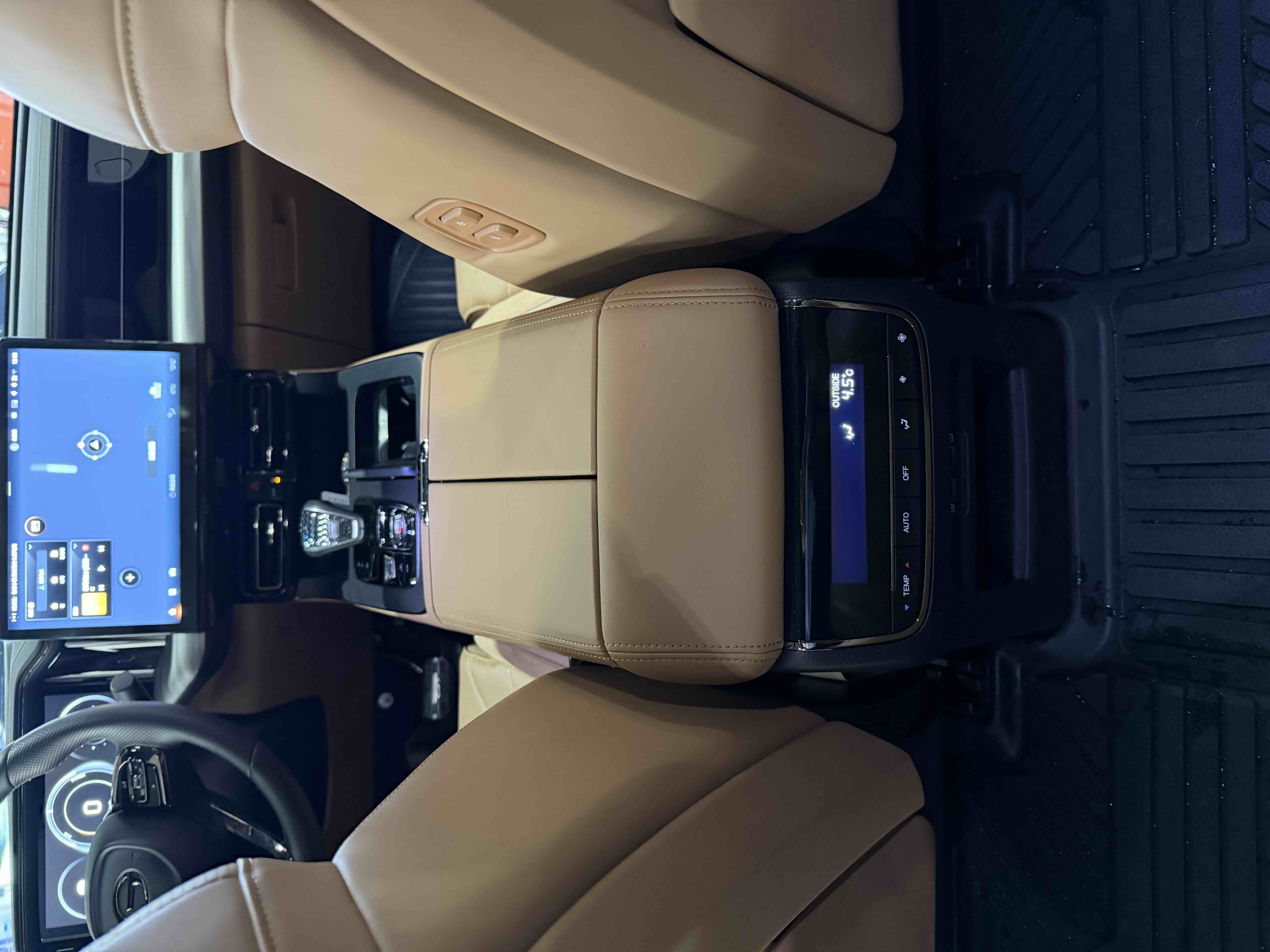 GAC Trumpchi ES9 2024 car image #10