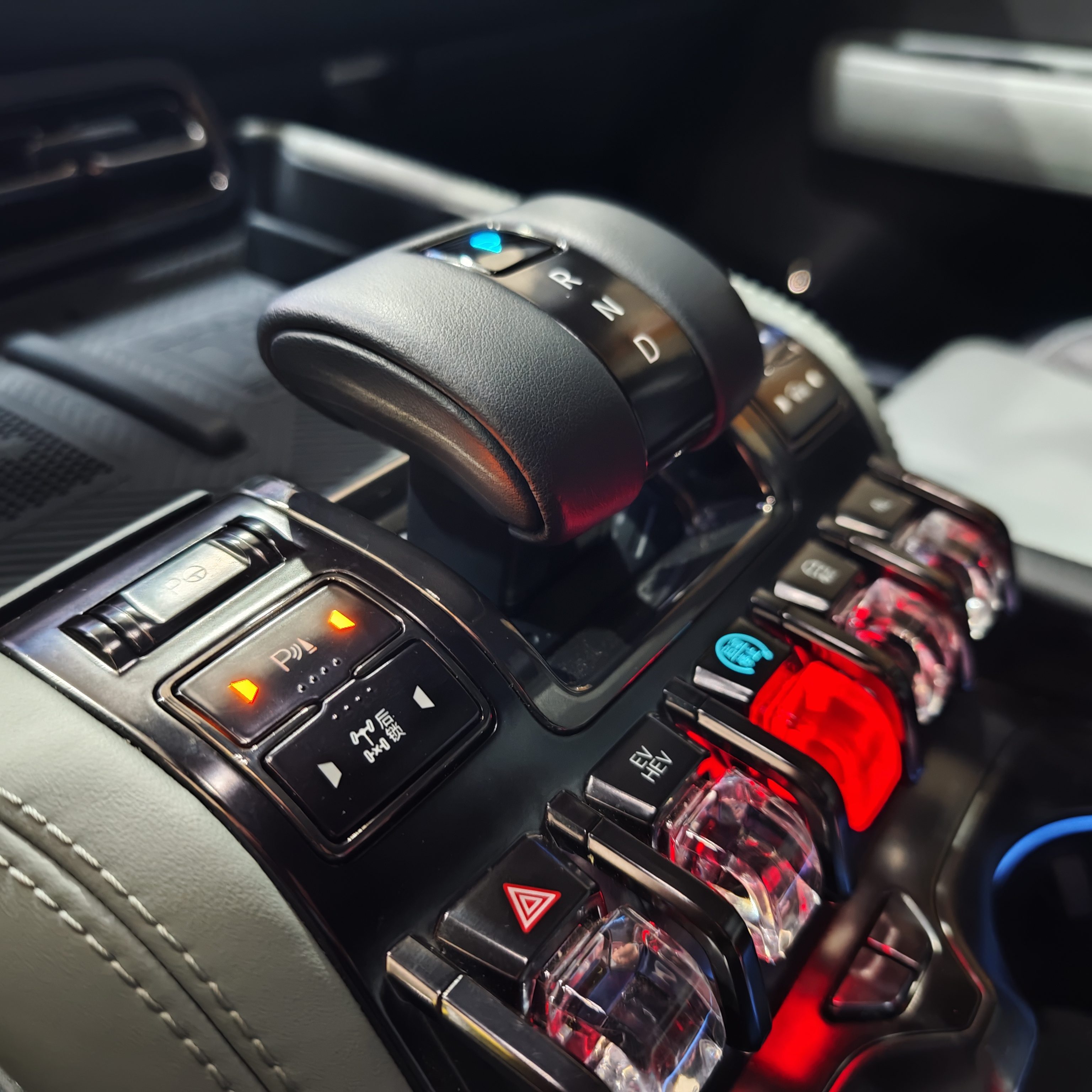 FangChengBao Leopard 5 2024 immagine di auto #10