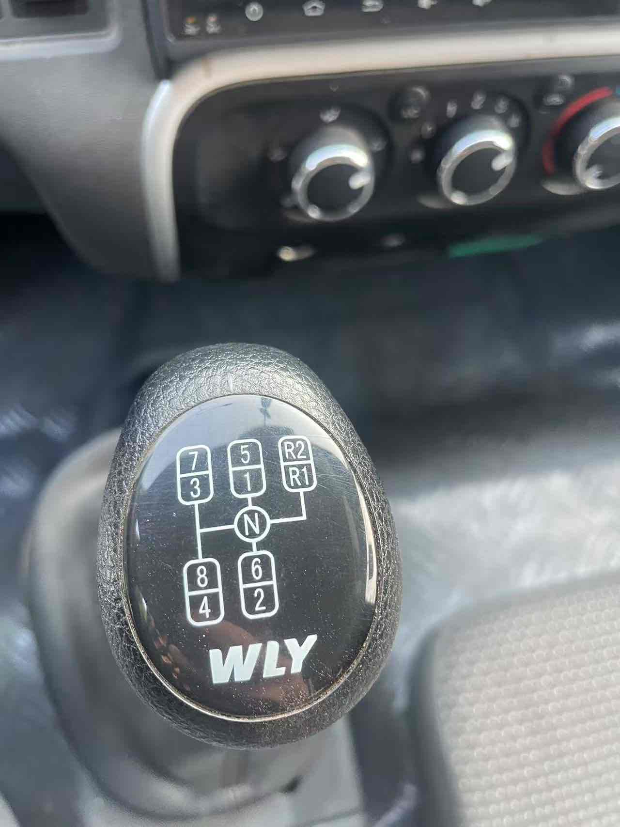 JAC QX PHEV 2024 #10 JAC QX PHEV 2024 car image #10