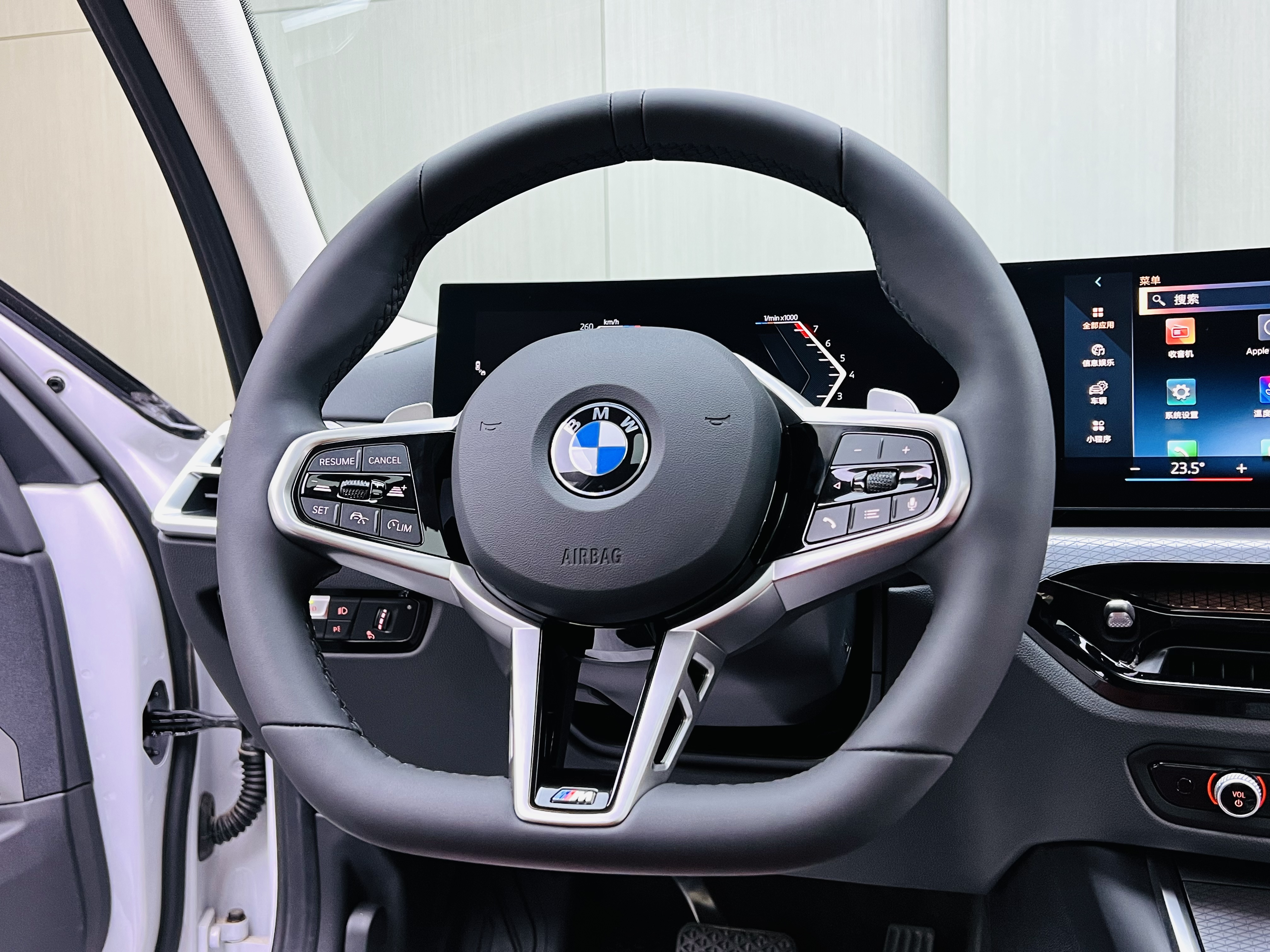 BMW 3 Series 2025 #10 BMW 3 Series 2025 car image #10