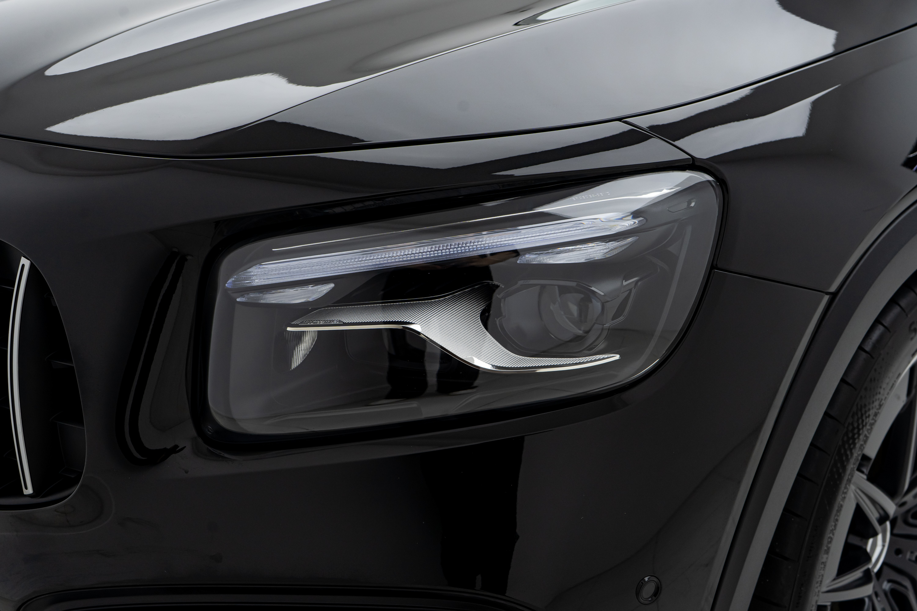 Mercedes-Benz GLB AMG 2024 car image #10