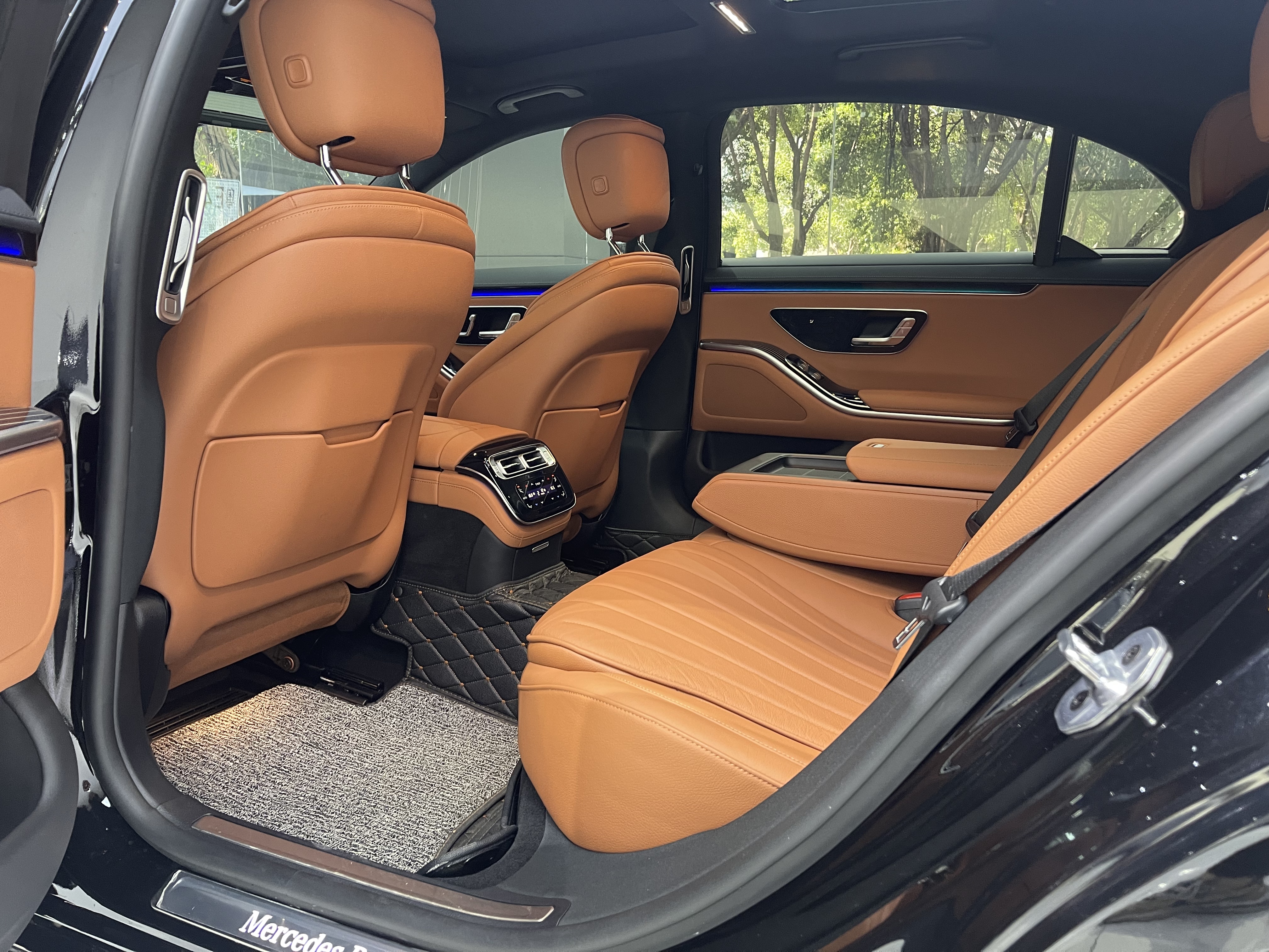 Mercedes-Benz S Class 2024 car image #10