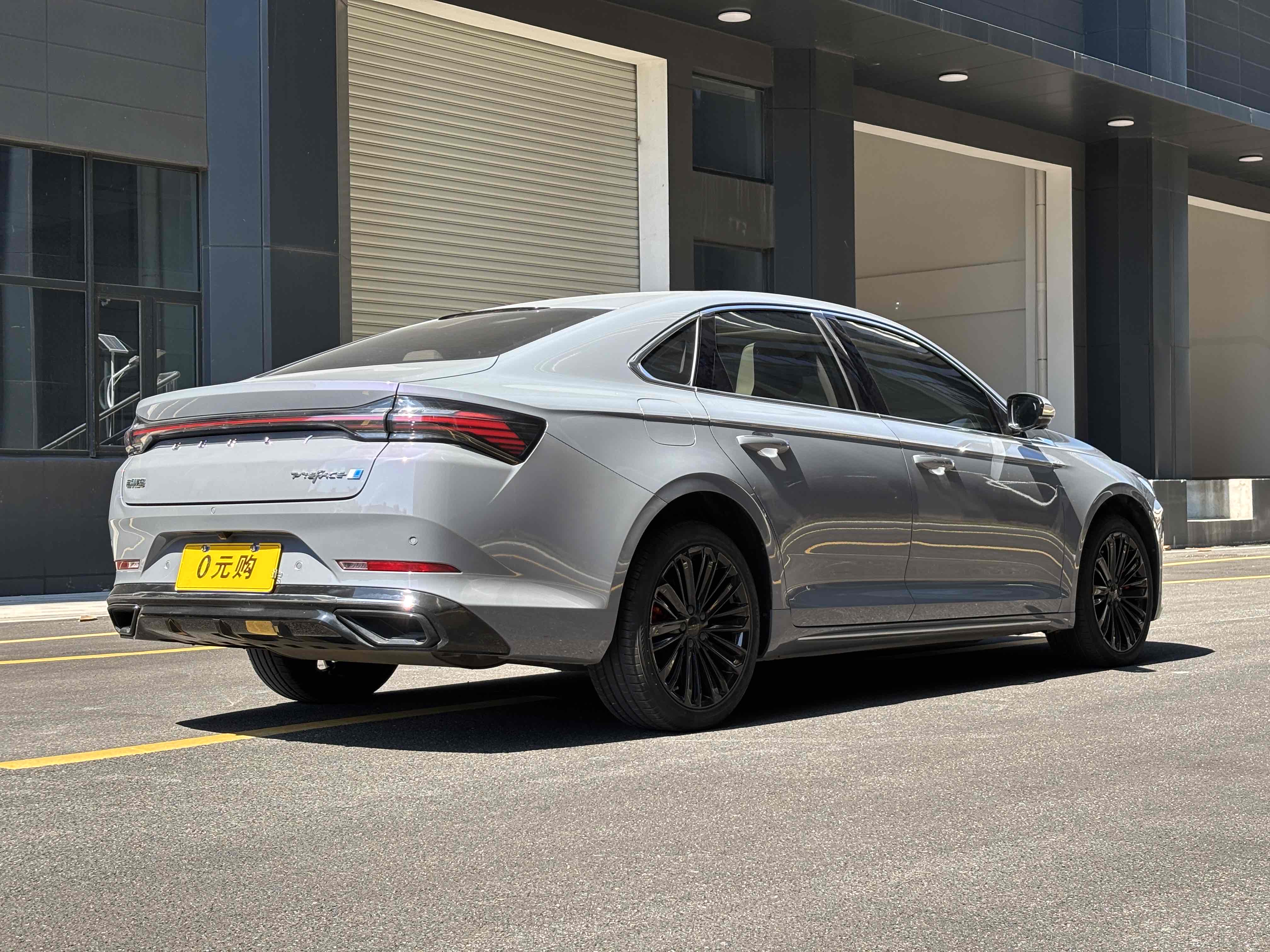 GEELY PrefaceL 2023 car image #10