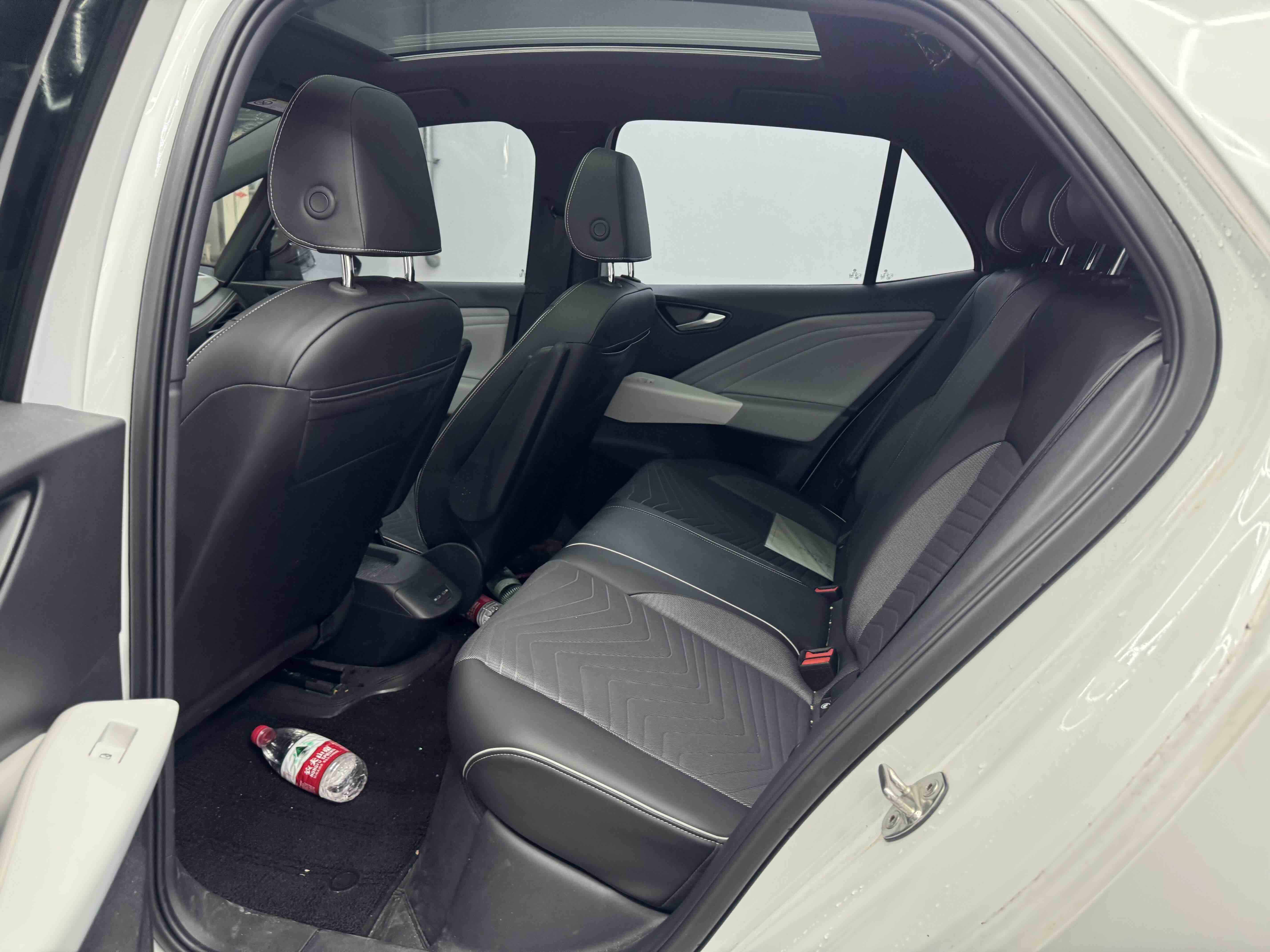 Volkswagen ID.3 2024 #10 Volkswagen ID.3 2024 immagine di auto #10