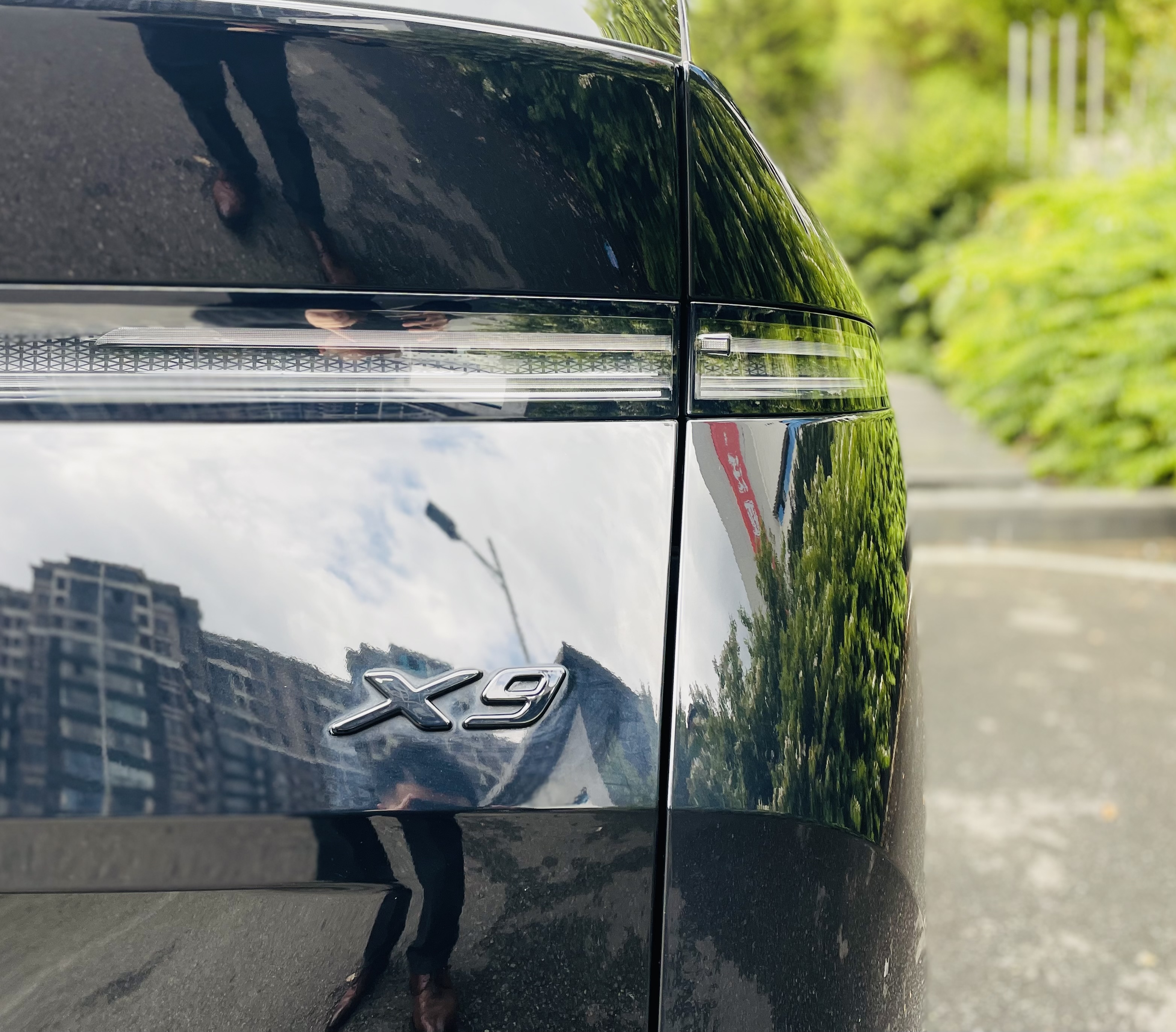 小鹏 小鹏X9 2025 汽车图片 #10