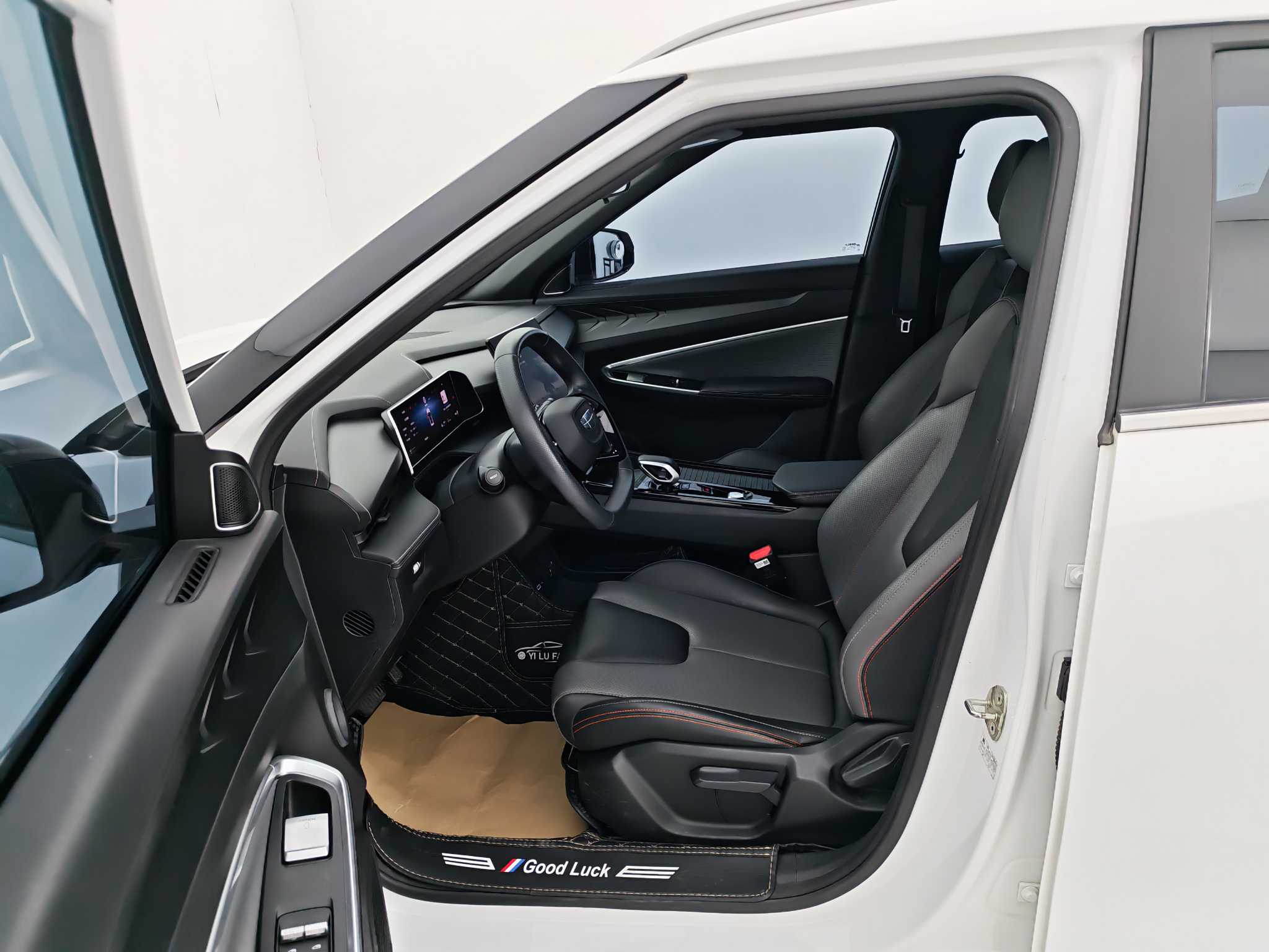 GEELY Boyue 2024 image de voiture #10