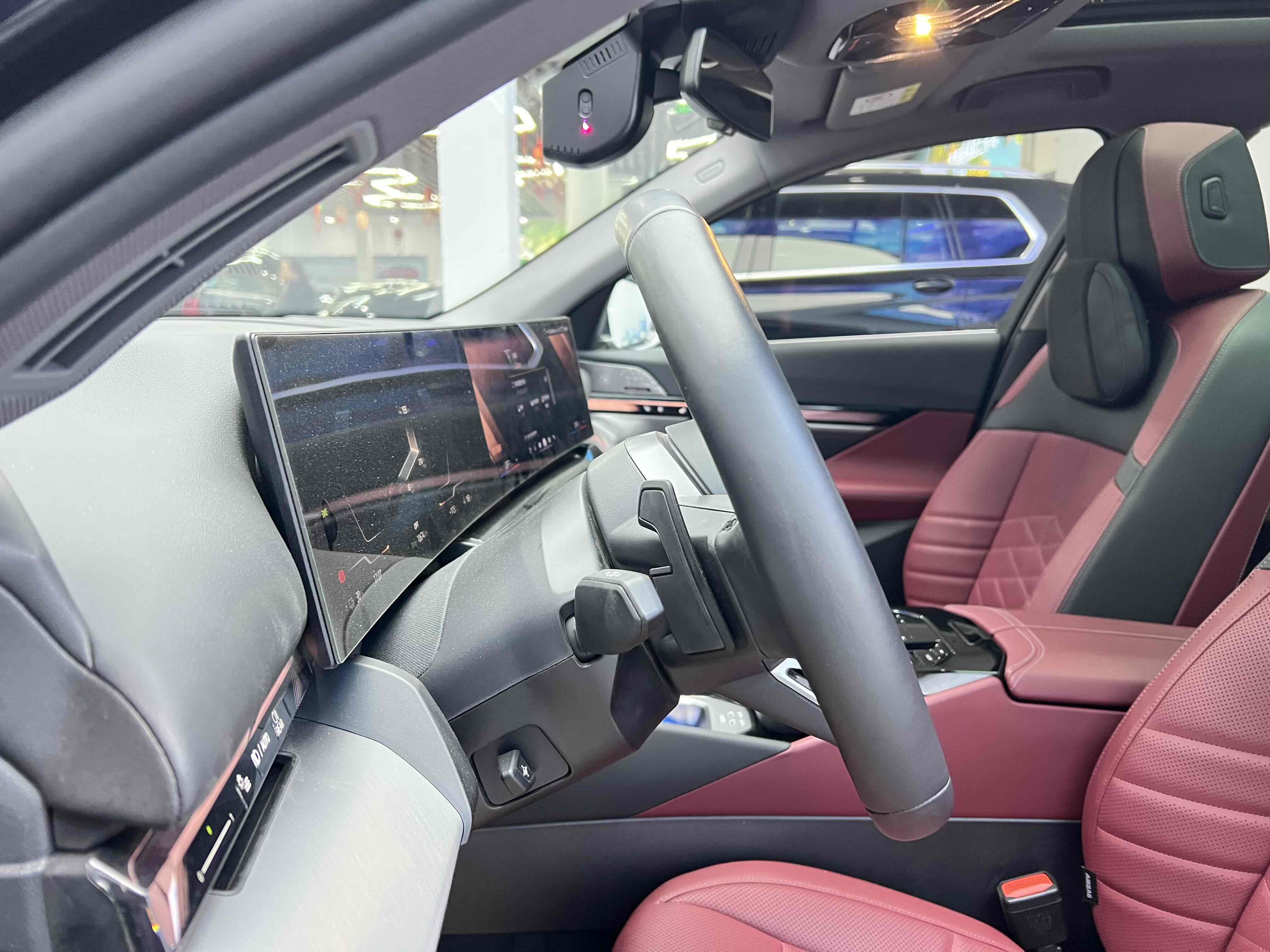 BMW i5 M60 2025 #10 BMW i5 M60 2025 car image #10