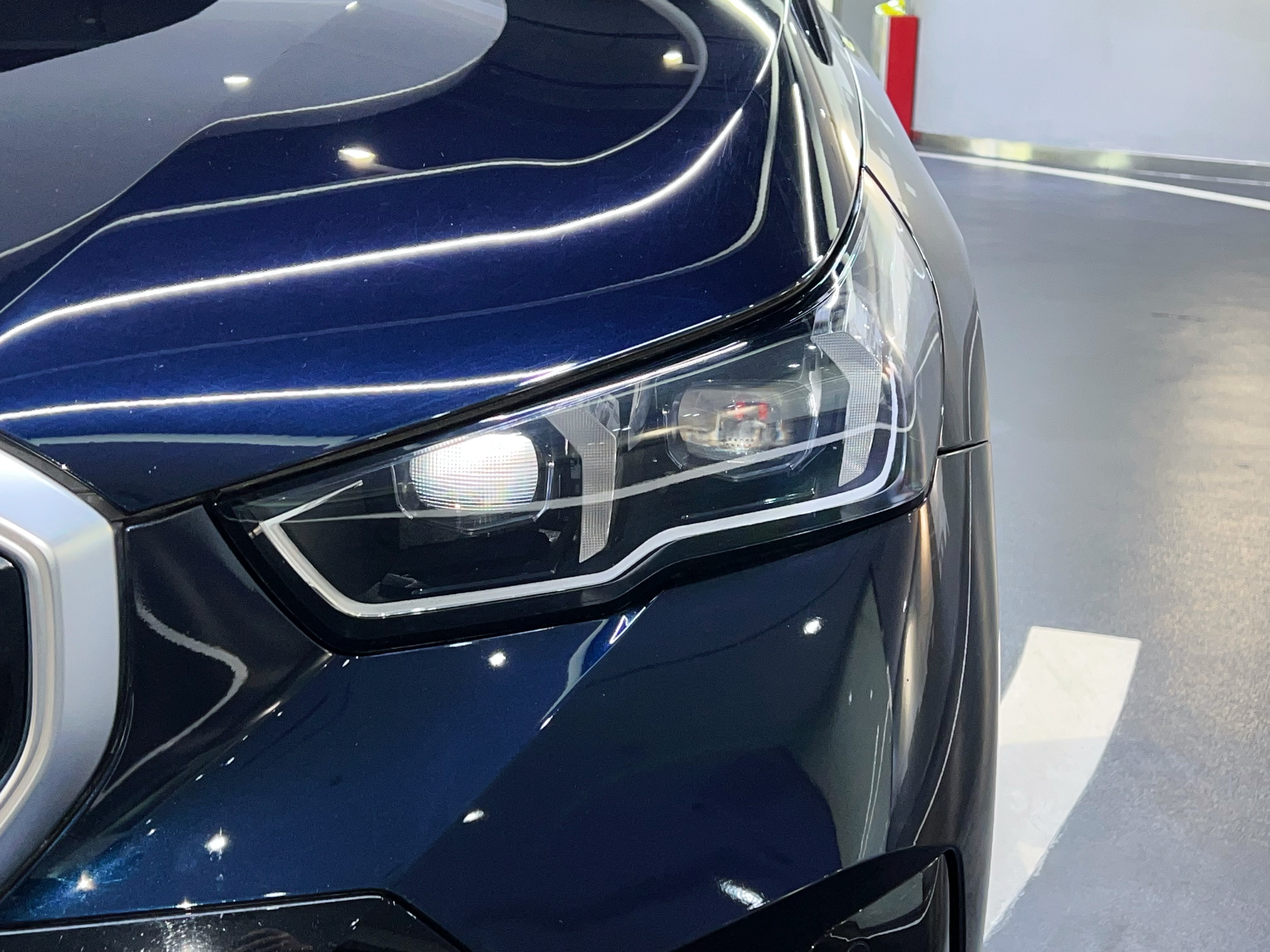 BMW i5 M60 2024 #10 BMW i5 M60 2024 car image #10