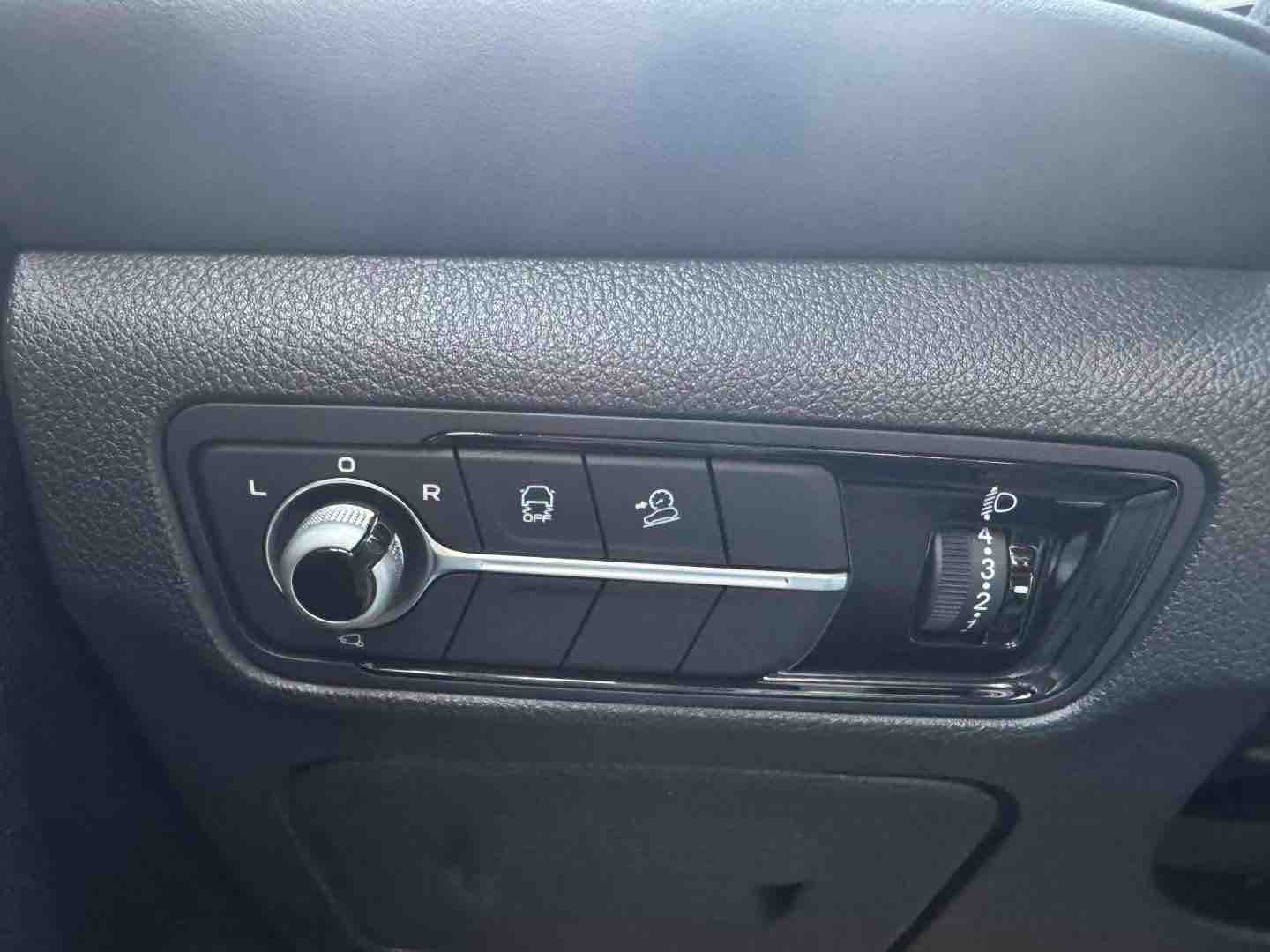 Changan X7 PLUS 2024 car image #10