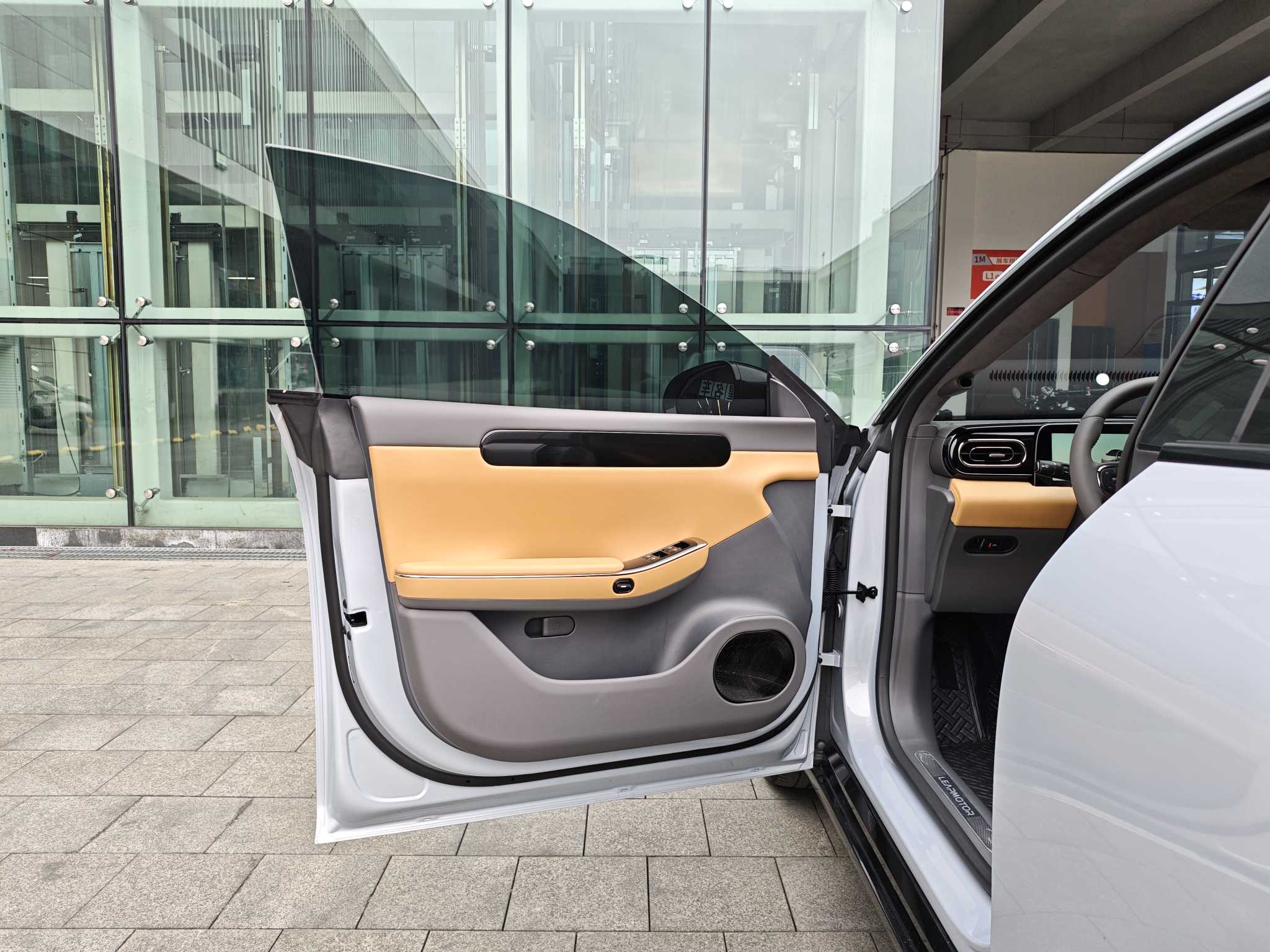 零跑汽车 零跑C01 2024 汽车图片 #10