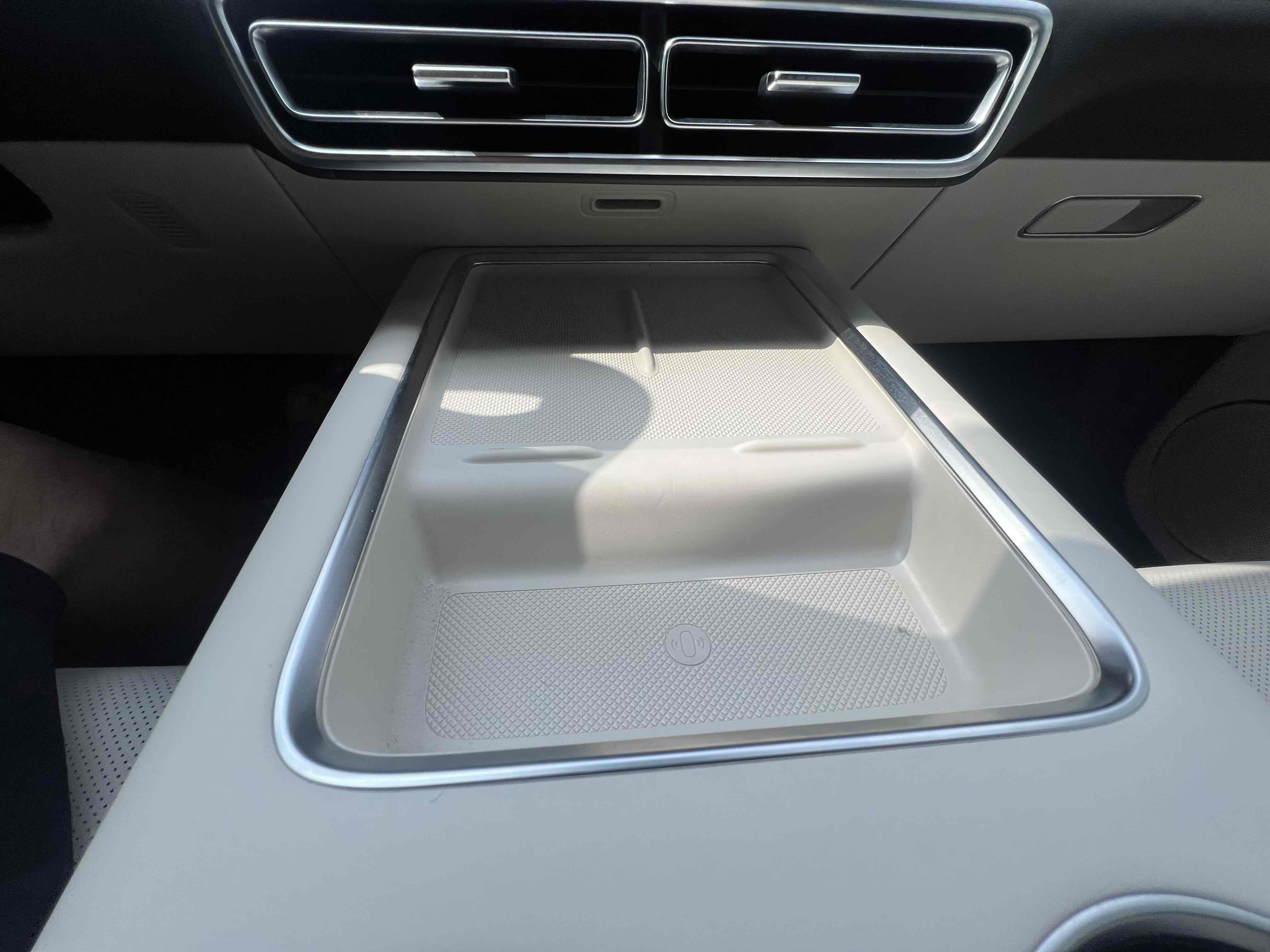 Li L8 2024 изображение автомобиля #10