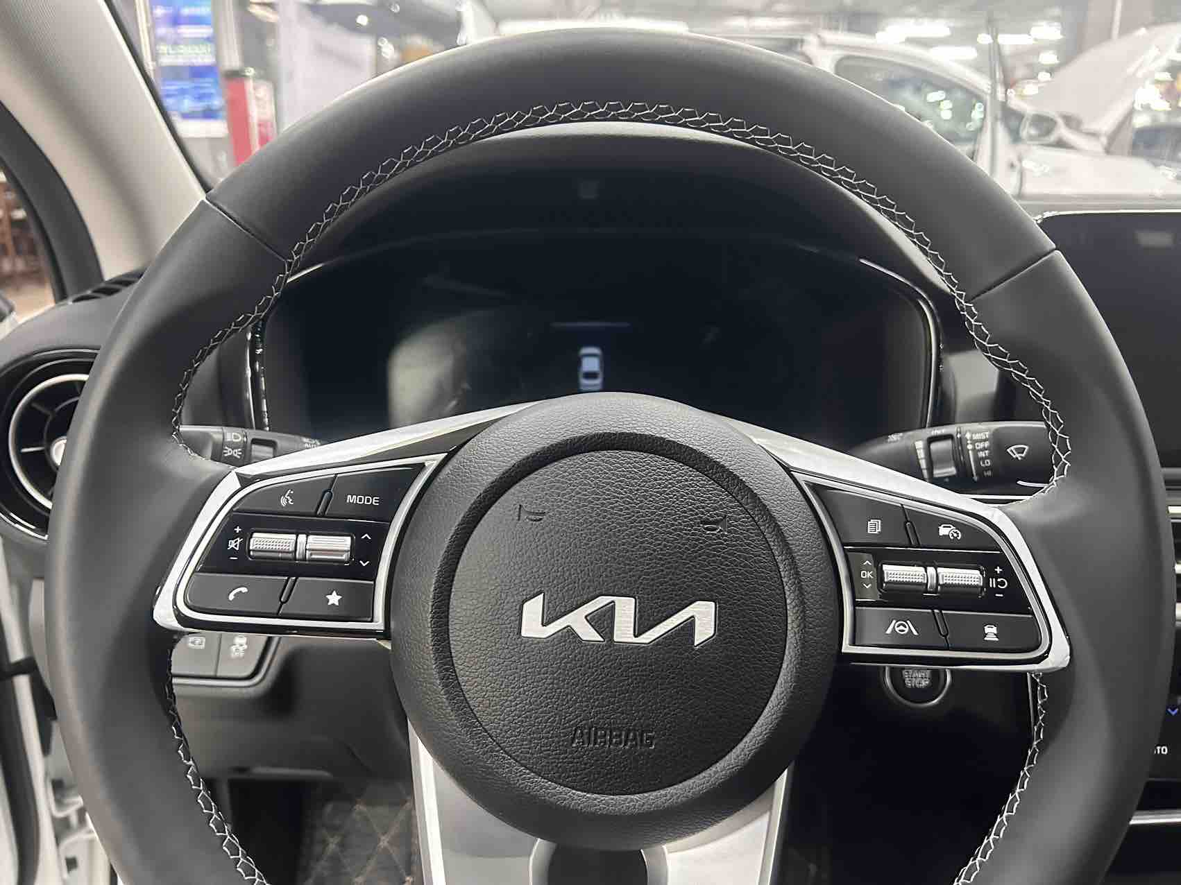 Kia K3 2025 #10 Kia K3 2025 car image #10