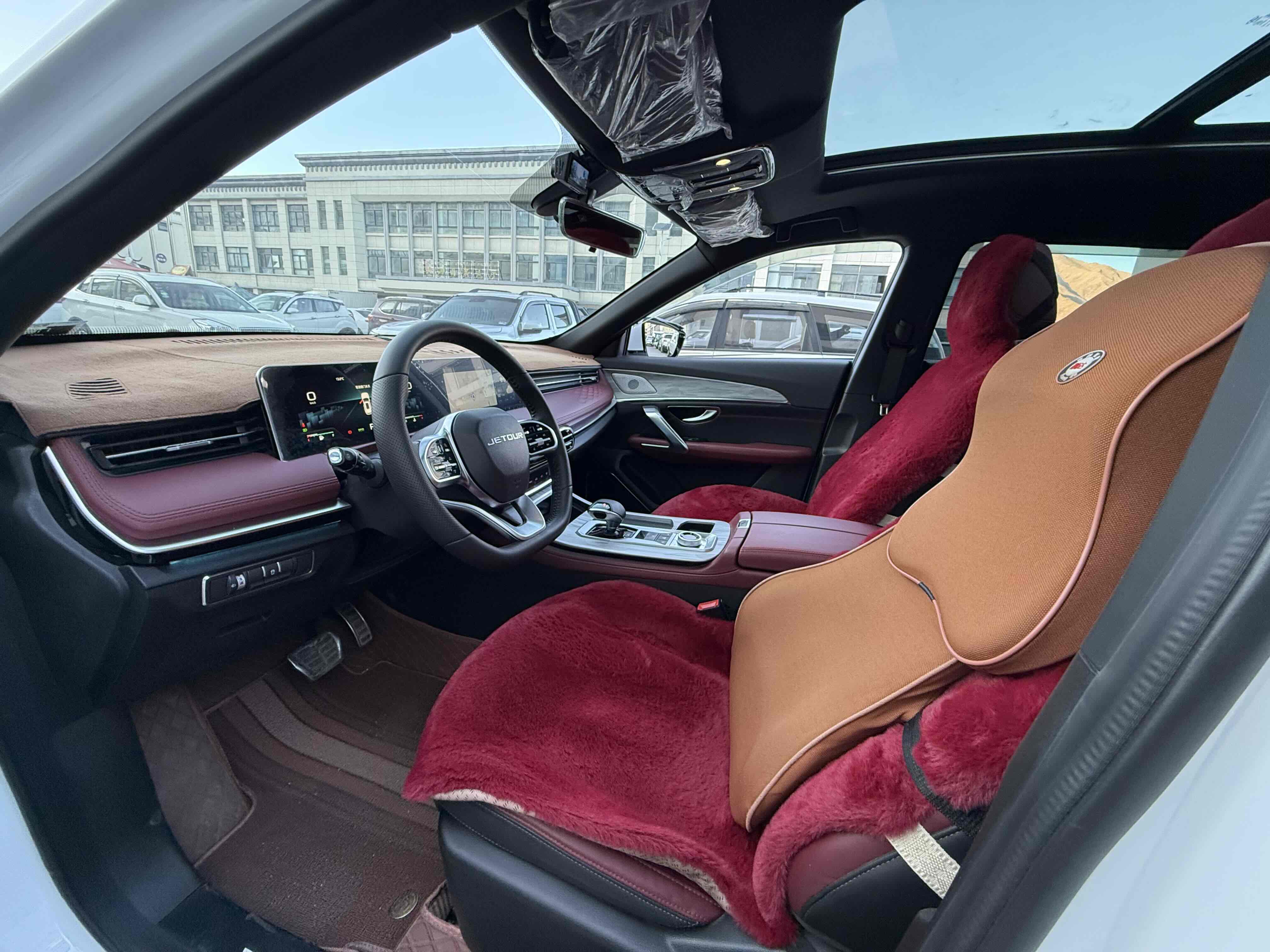 Jetour X70 PRO 2024 immagine di auto #10