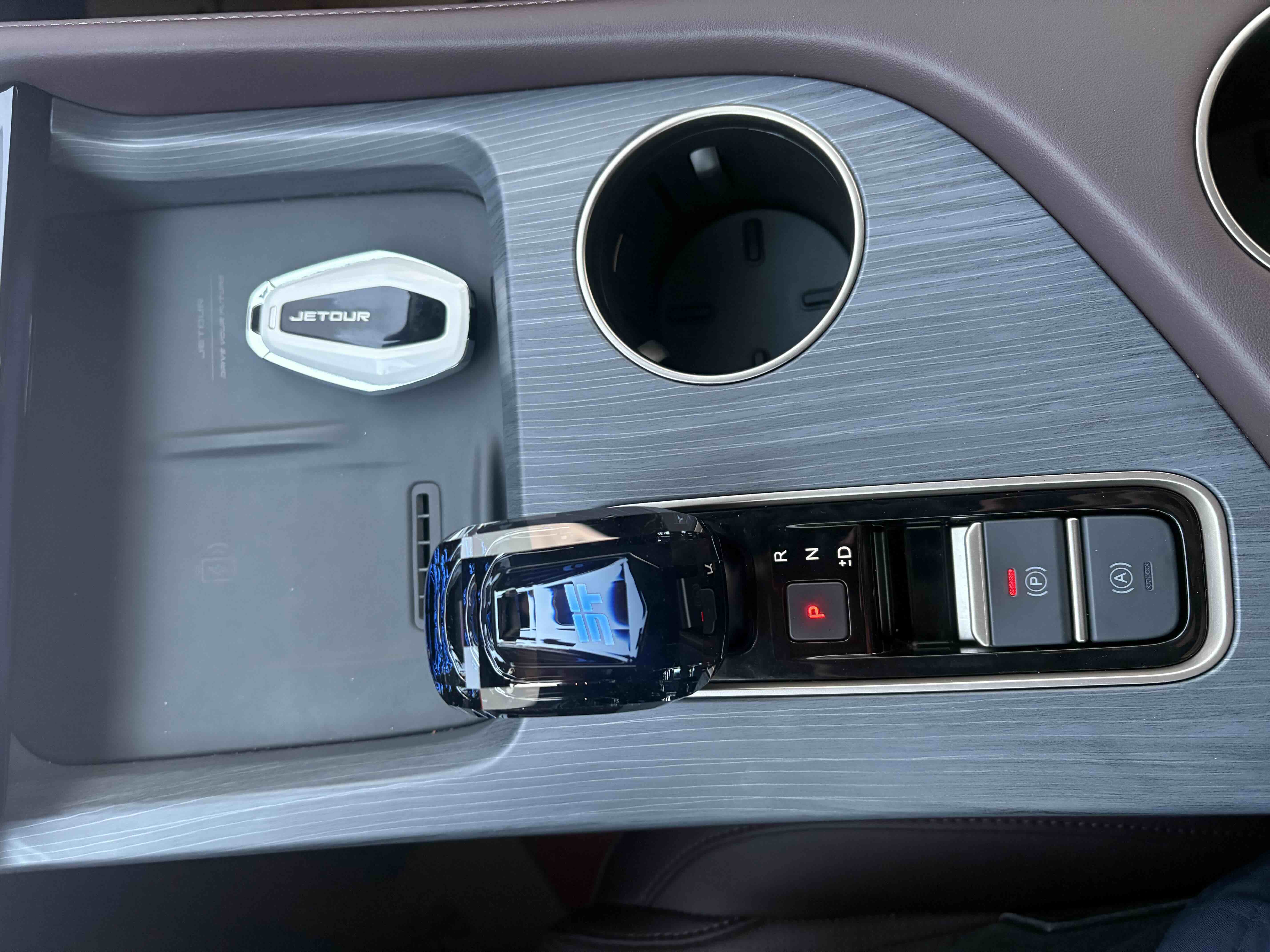 Jetour X90 PRO 2024 immagine di auto #10