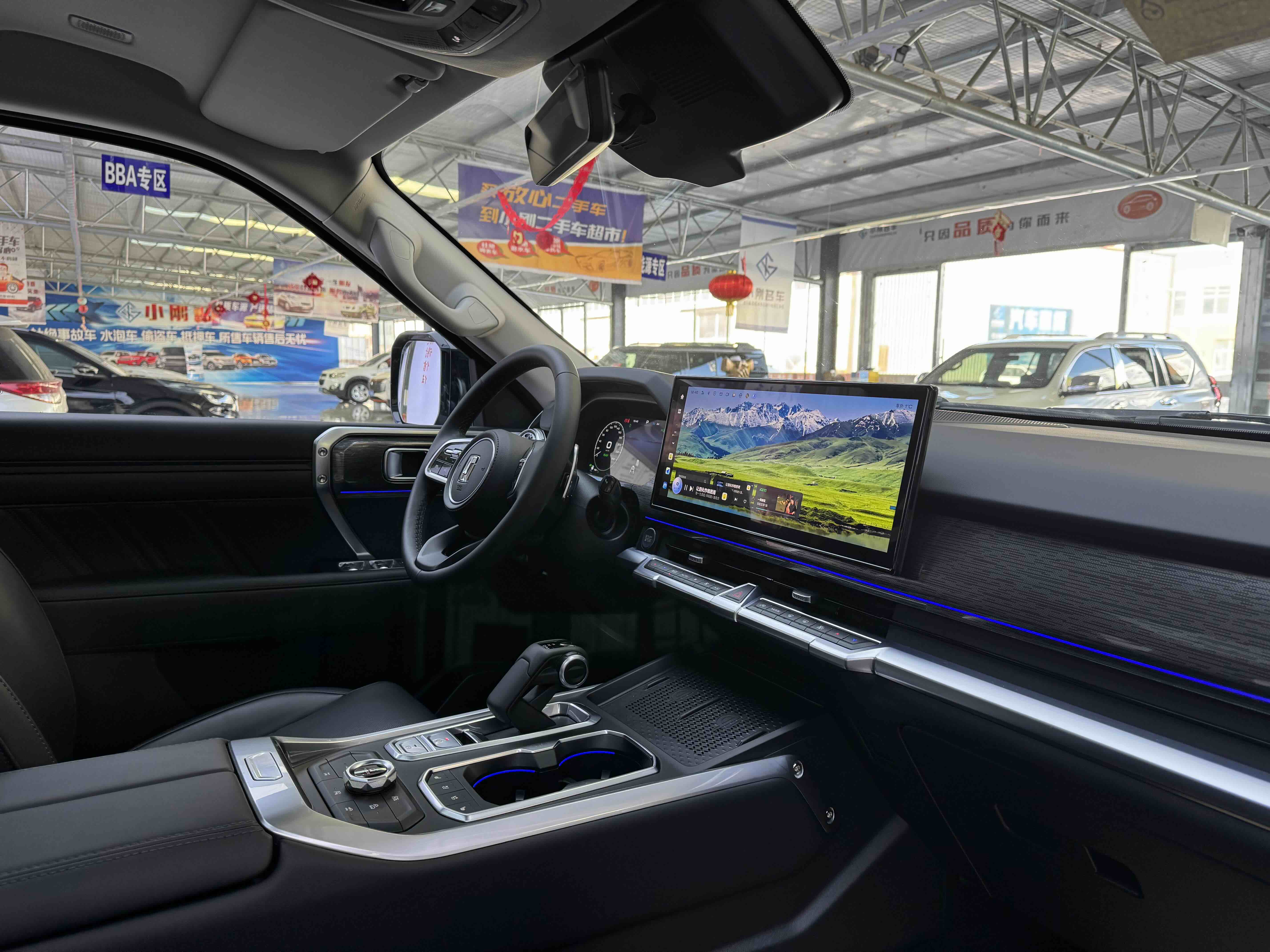 Tank 400 New Energy 2025 car image #10