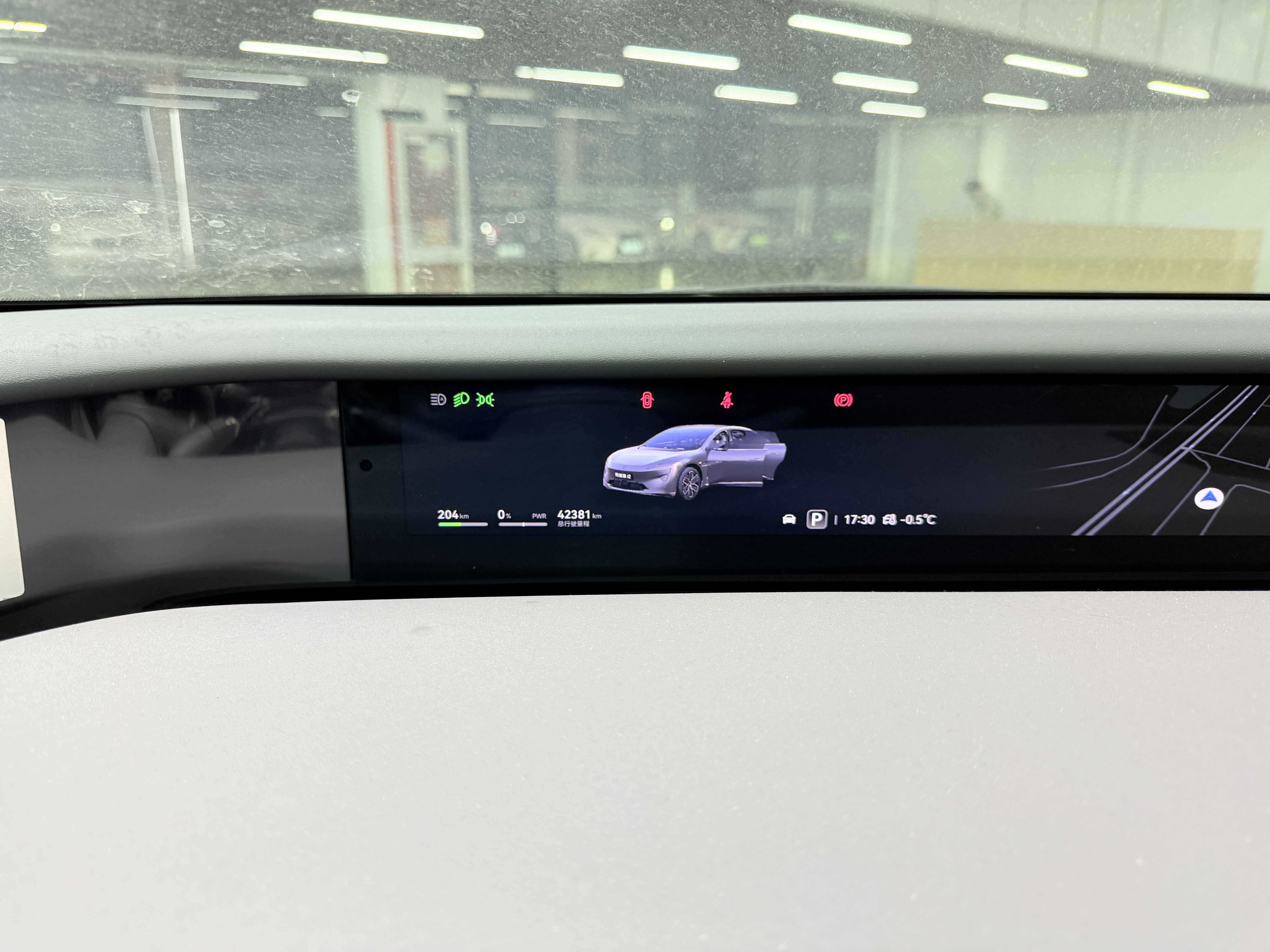 Avatr 12 2024 صورة سيارة #10