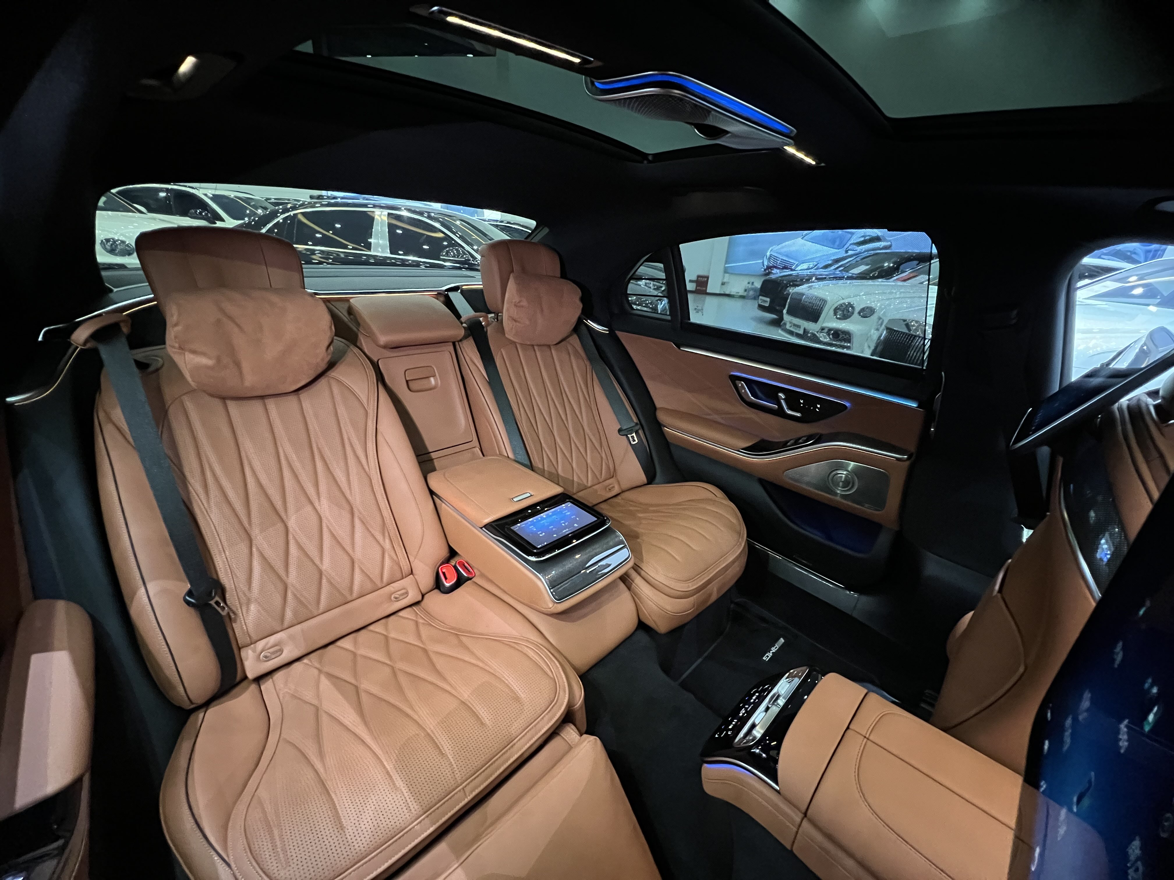 Mercedes-Benz S AMG New Energy 2025 صورة سيارة #10