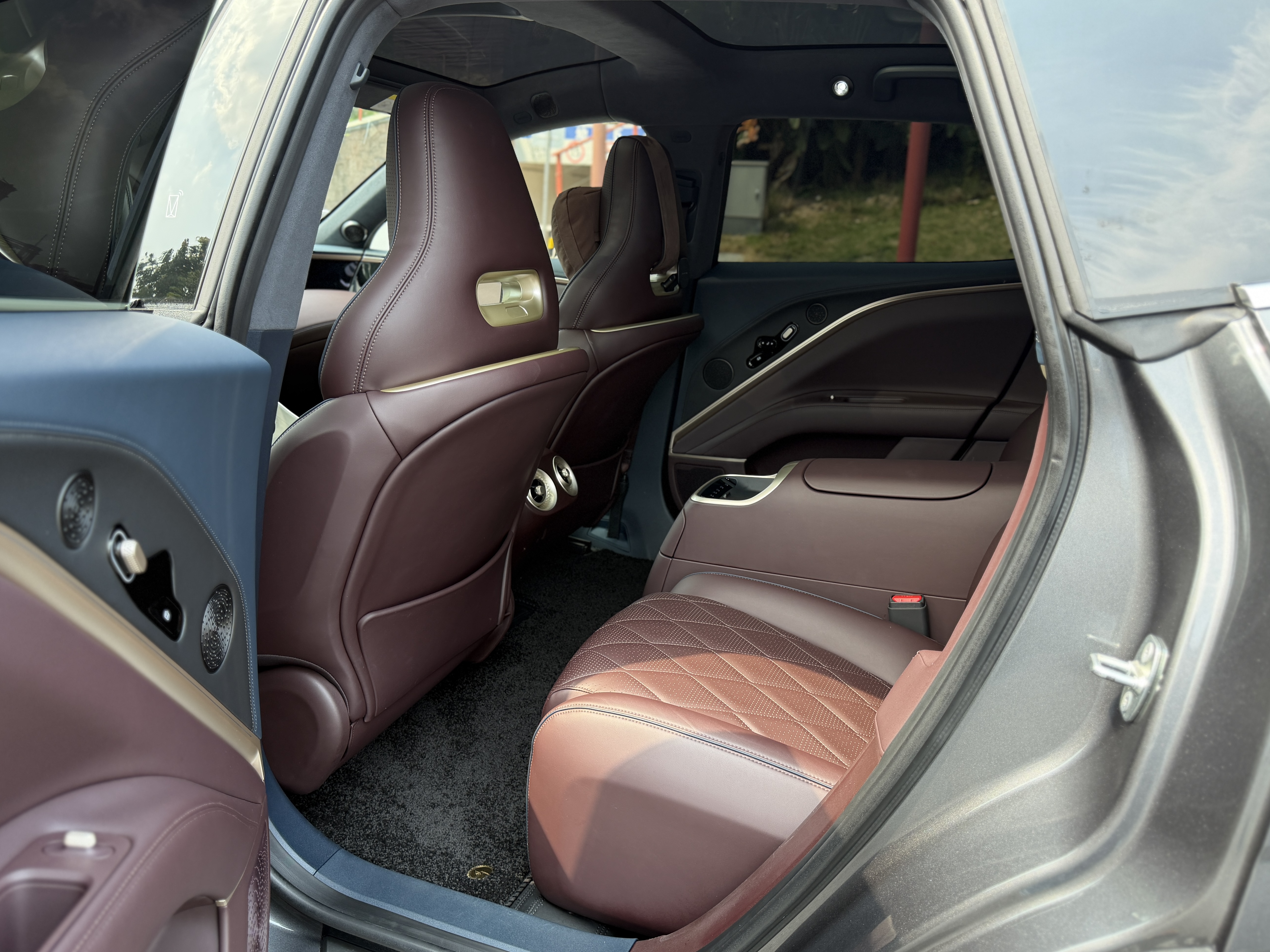 Avatr 11 2024 imagem de carro #10