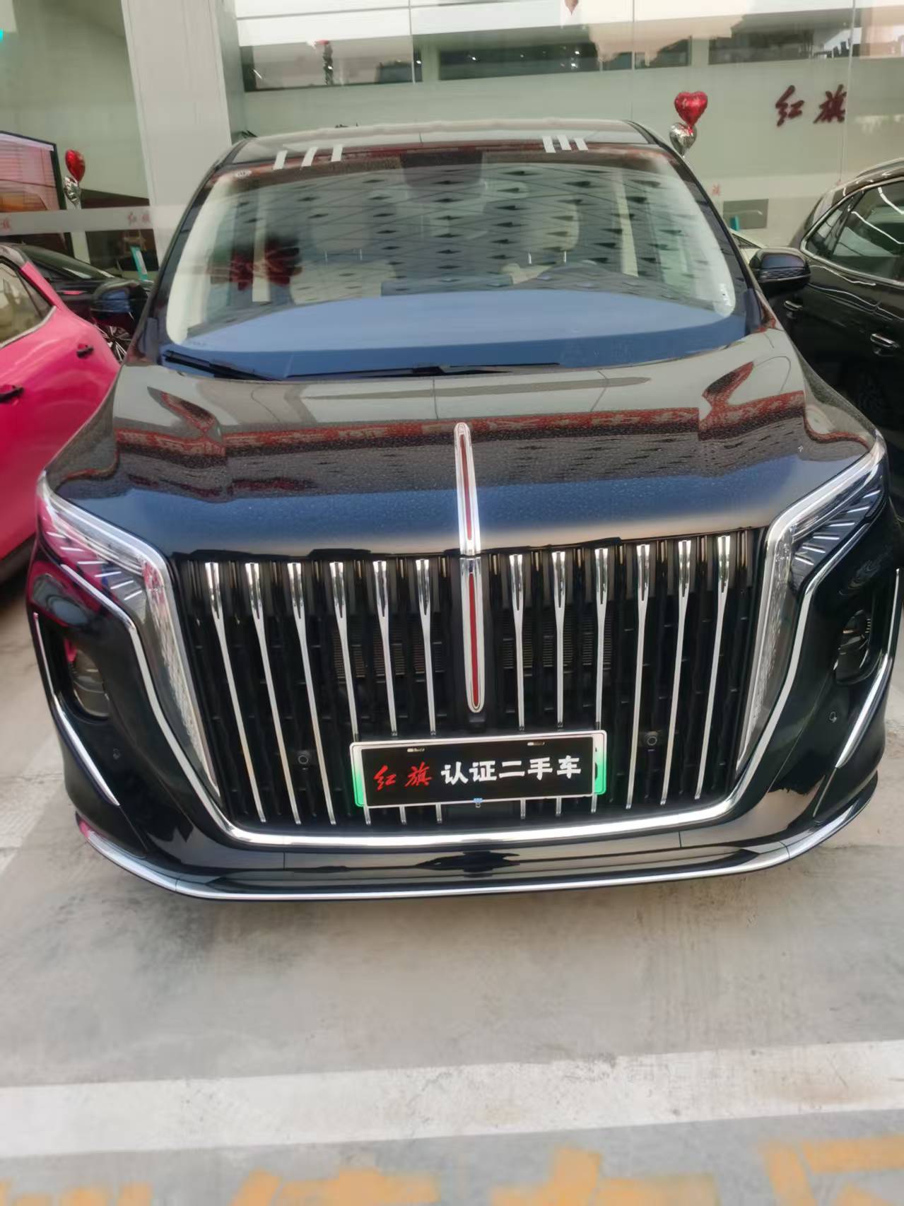 HongQi HQ9 PHEV 2025 #10 HongQi HQ9 PHEV 2025 car image #10