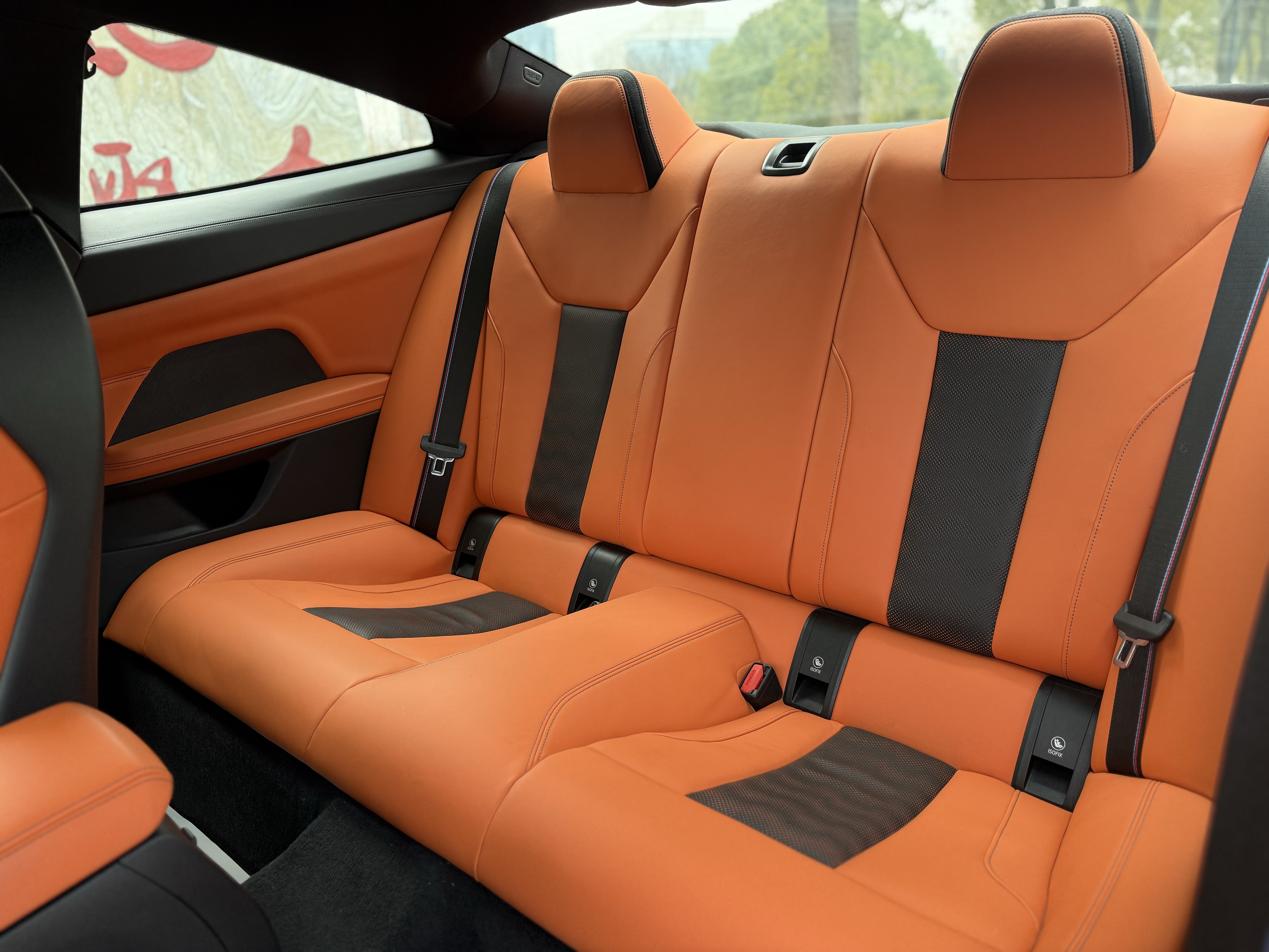 BMW M4 2024 image de voiture #10