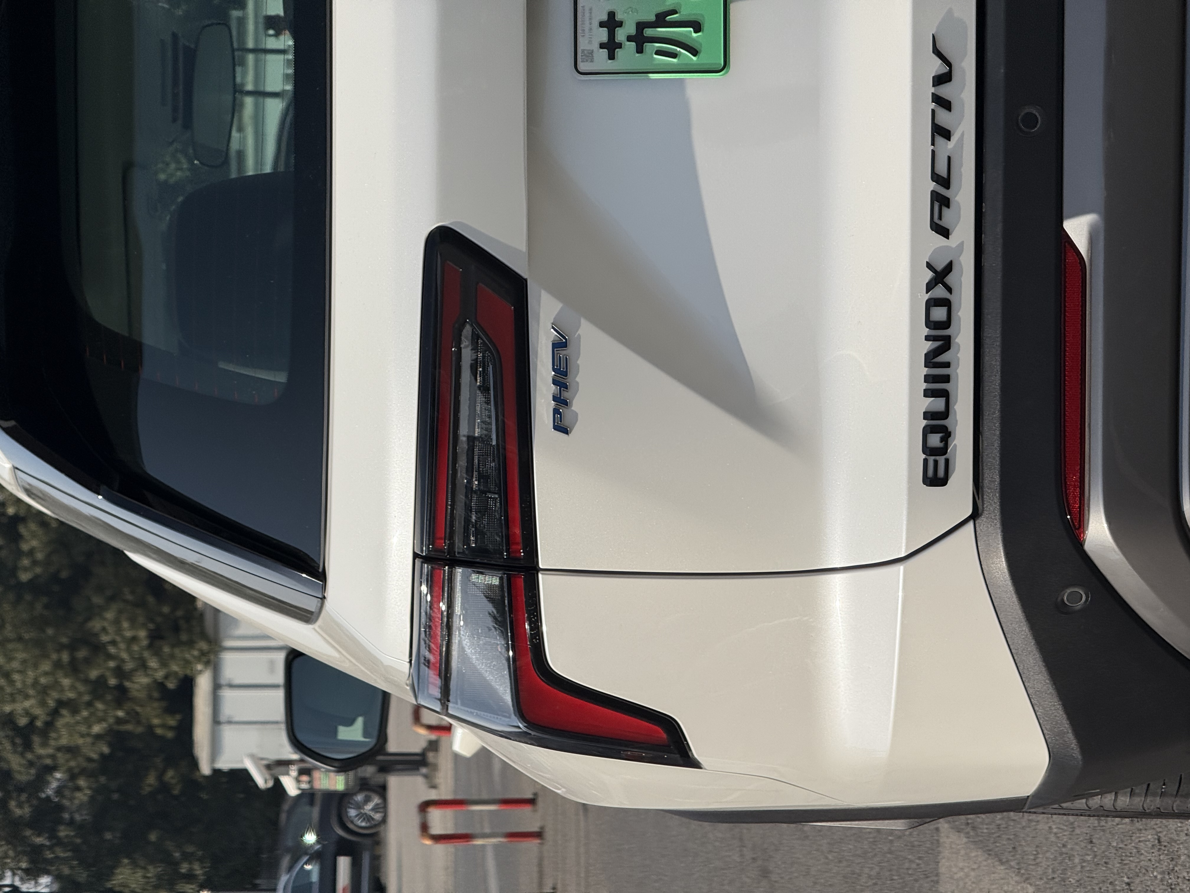 Chevrolet Equinox Plus 2025 car image #10