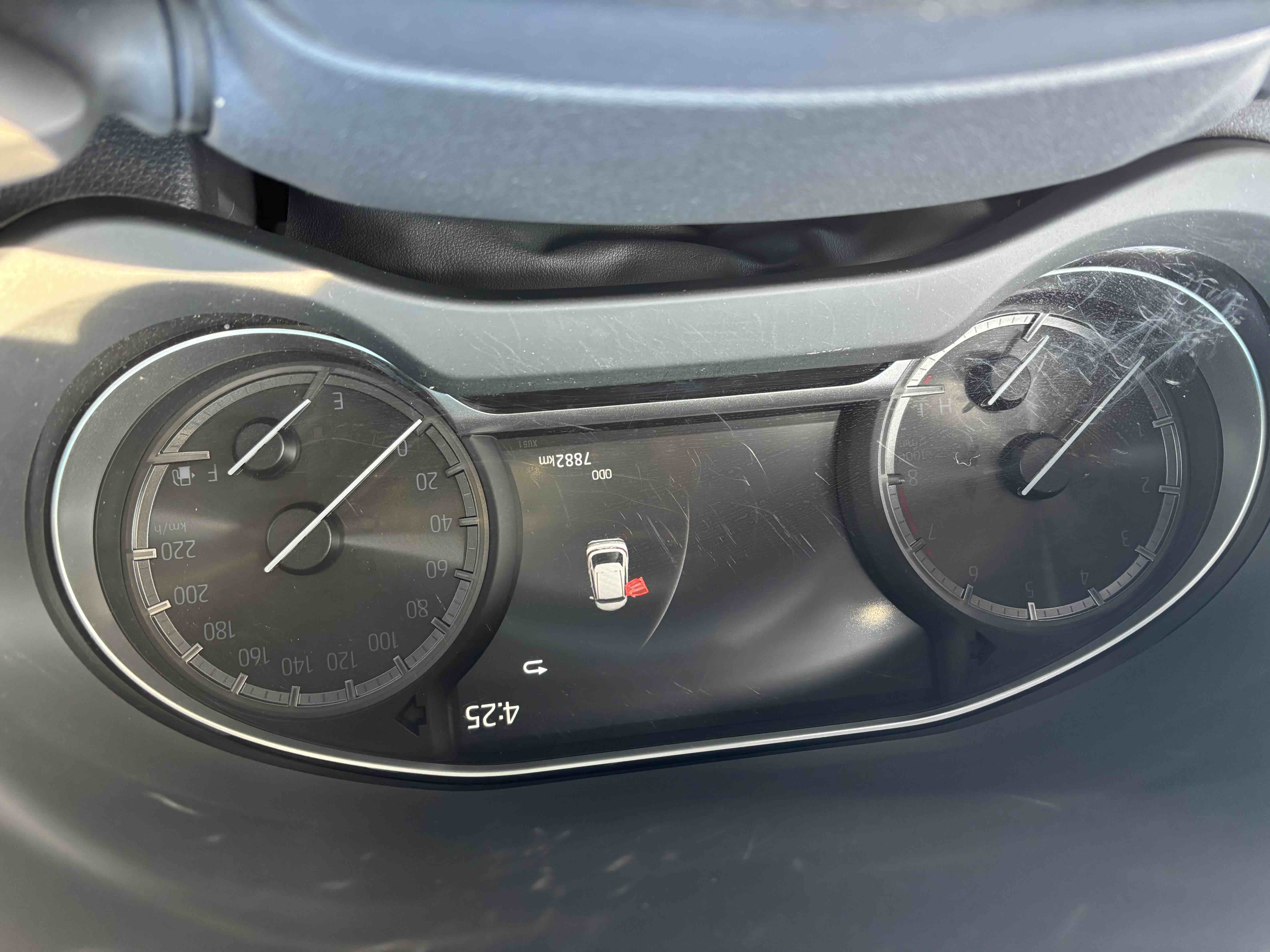 Toyota Venza 2025 صورة سيارة #10