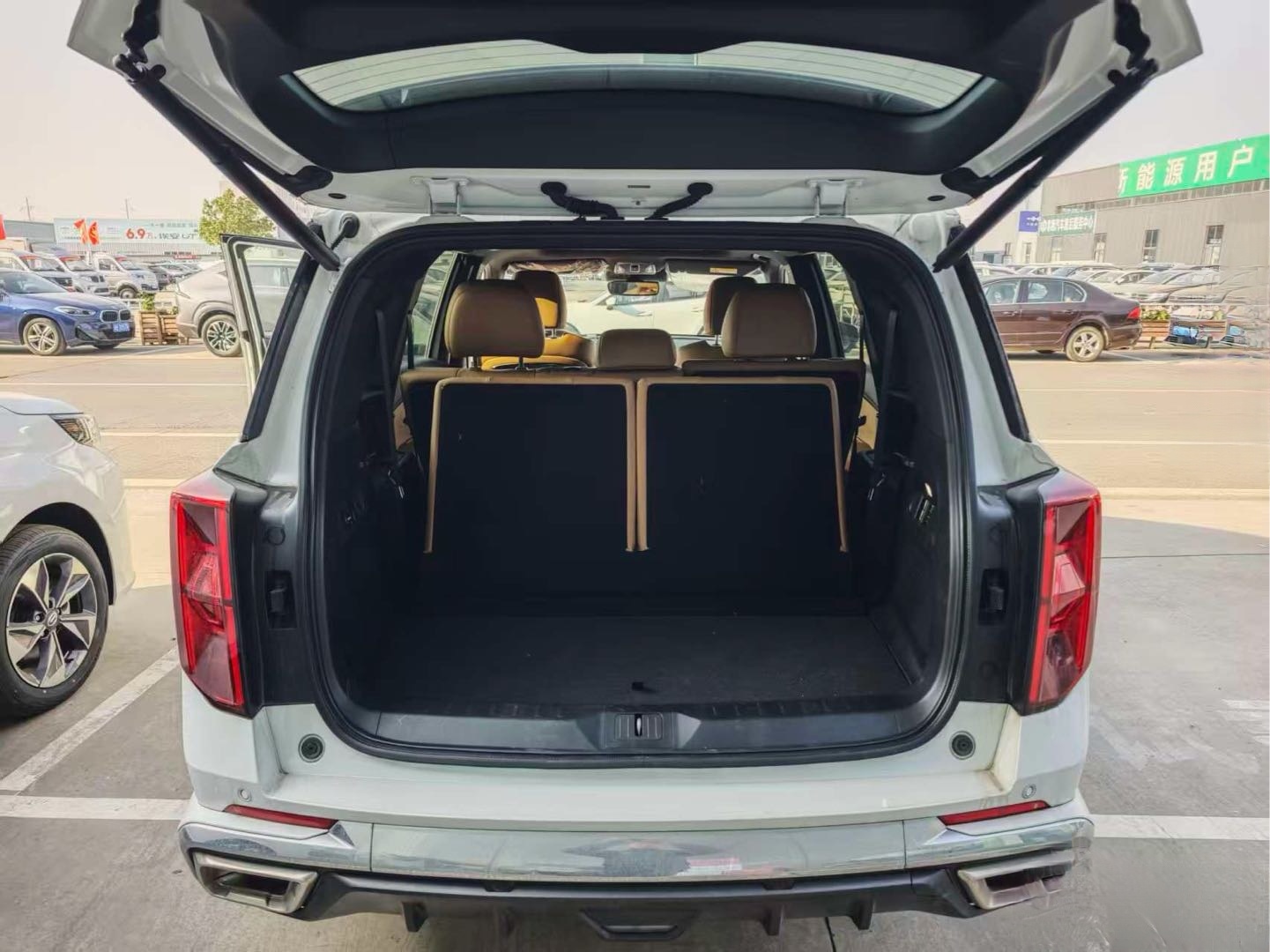 GAC Trumpchi ES9 2024 car image #10